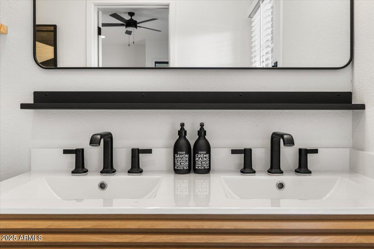 Glendale, Arizona, 85308, United States, 5 Bedrooms Bedrooms, ,4 BathroomsBathrooms,Residential,Active,1964279