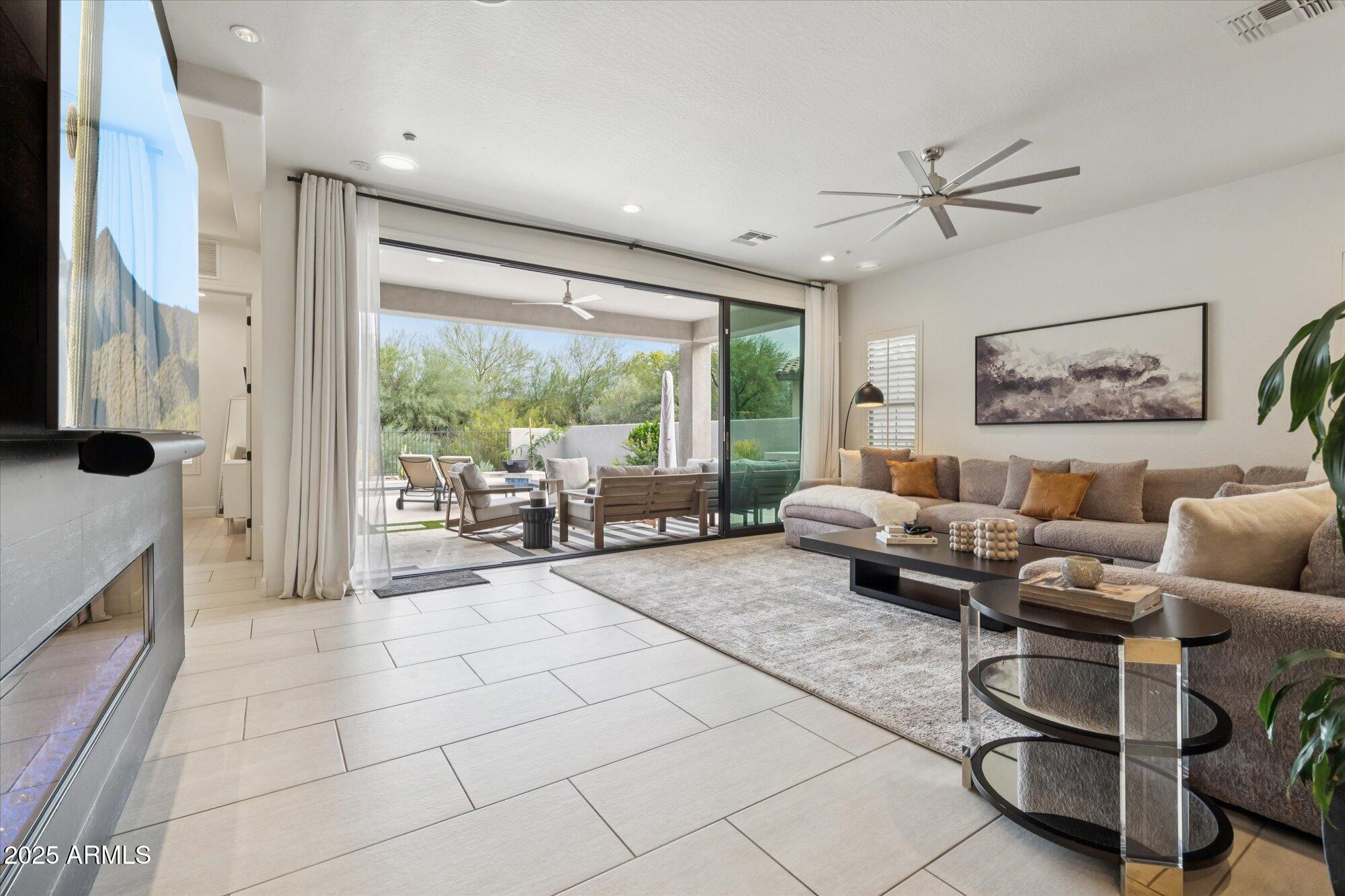 Scottsdale, Arizona, 85255, United States, 4 Bedrooms Bedrooms, ,3 BathroomsBathrooms,Residential,Active,1996700