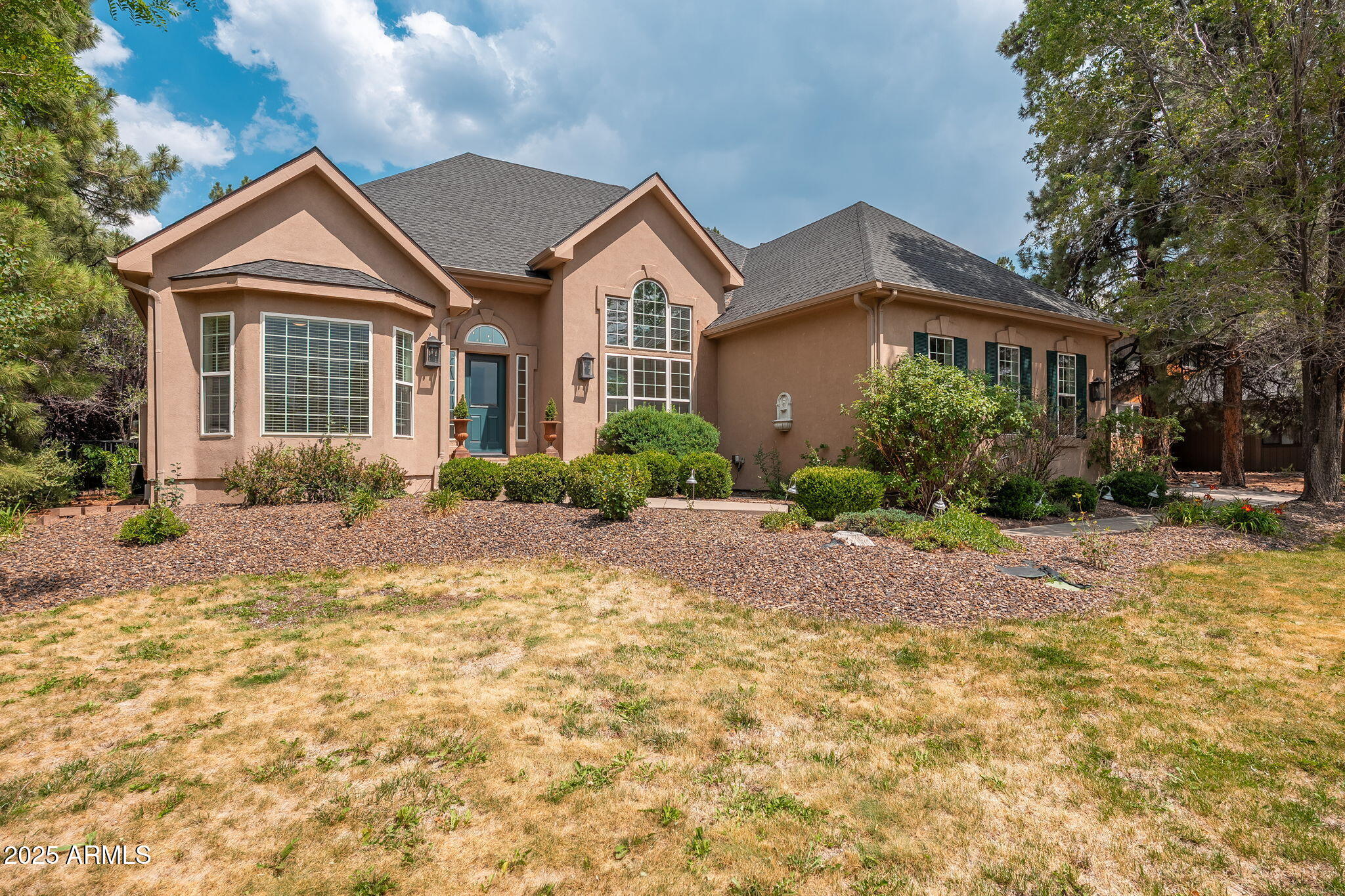 Flagstaff, Arizona, 86004, United States, 5 Bedrooms Bedrooms, ,4 BathroomsBathrooms,Residential,Active,1894165