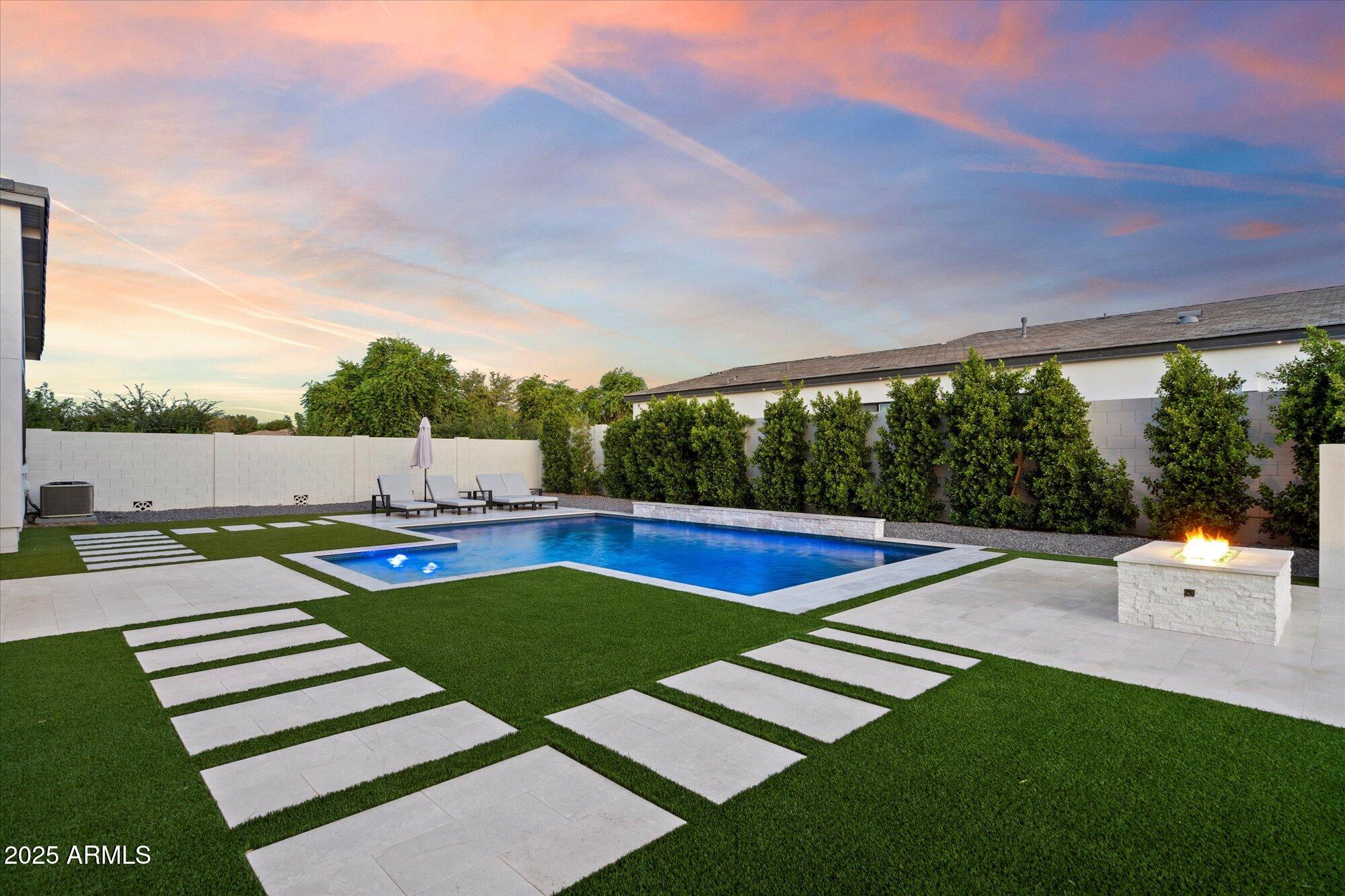 Queen Creek, Arizona, 85142, United States, 3 Bedrooms Bedrooms, ,4 BathroomsBathrooms,Residential,Active,1909837