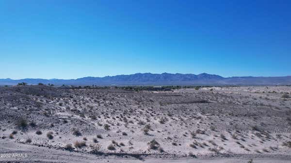 01 W MOUNTAIN VIEW ROAD, FORT MOHAVE, AZ 86426, photo 2 of 26