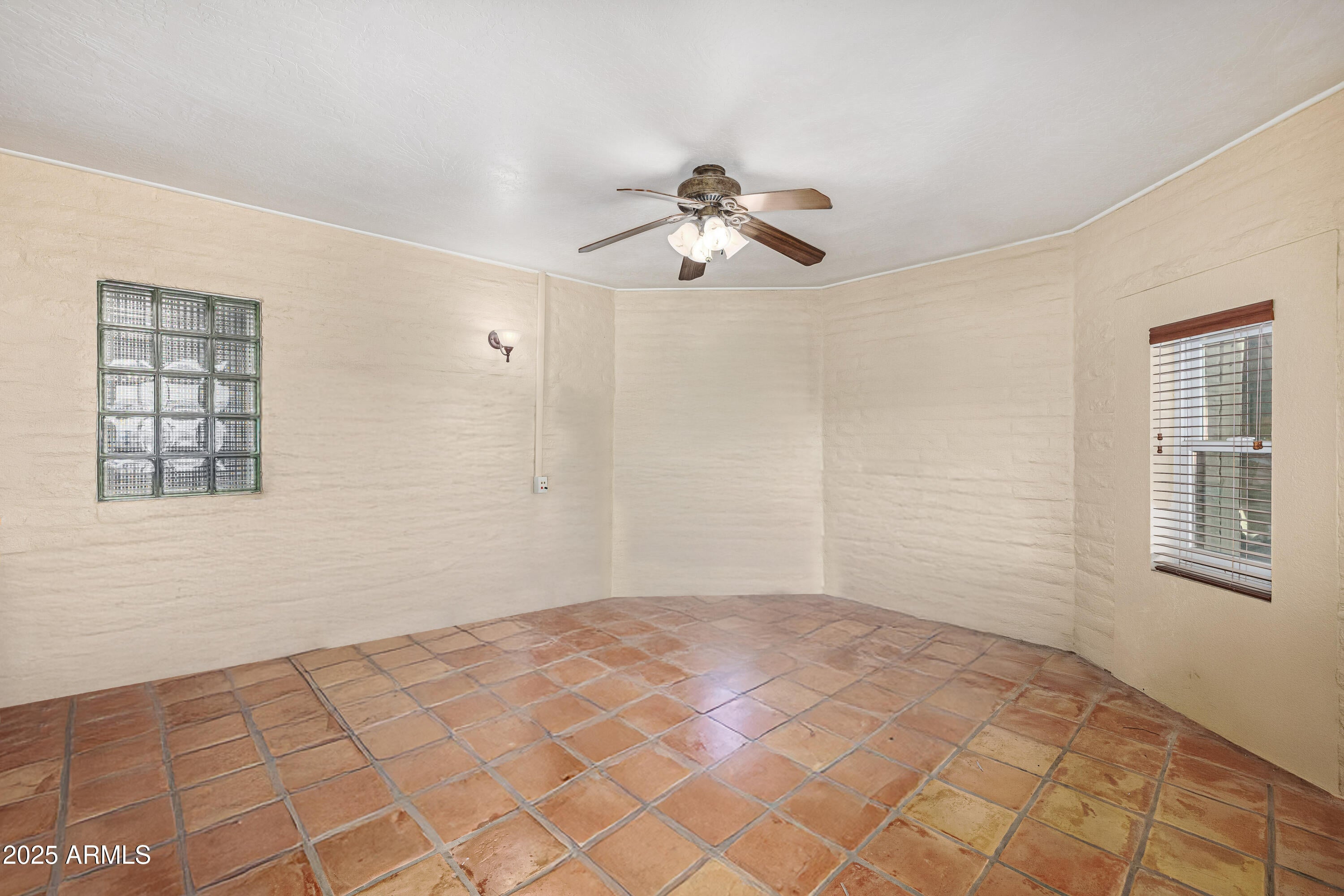 Fountain Hills, Arizona, 85268, United States, 5 Bedrooms Bedrooms, ,4 BathroomsBathrooms,Residential,Active,1988706