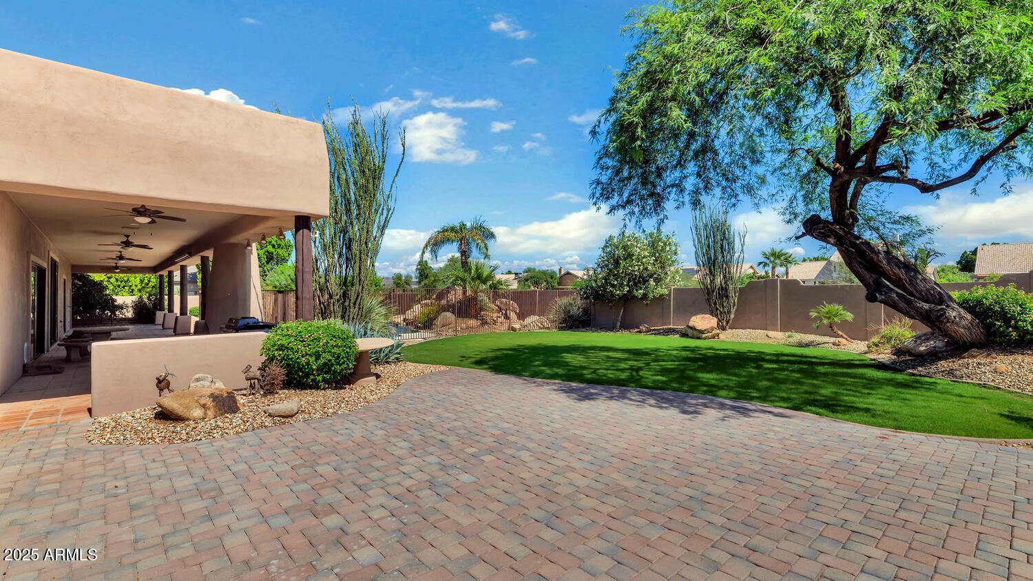 Glendale, Arizona, 85310, United States, 4 Bedrooms Bedrooms, ,4 BathroomsBathrooms,Residential,Active,1953274