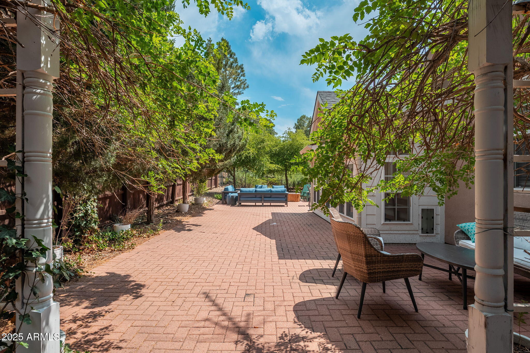 Flagstaff, Arizona, 86004, United States, 5 Bedrooms Bedrooms, ,4 BathroomsBathrooms,Residential,Active,1894165