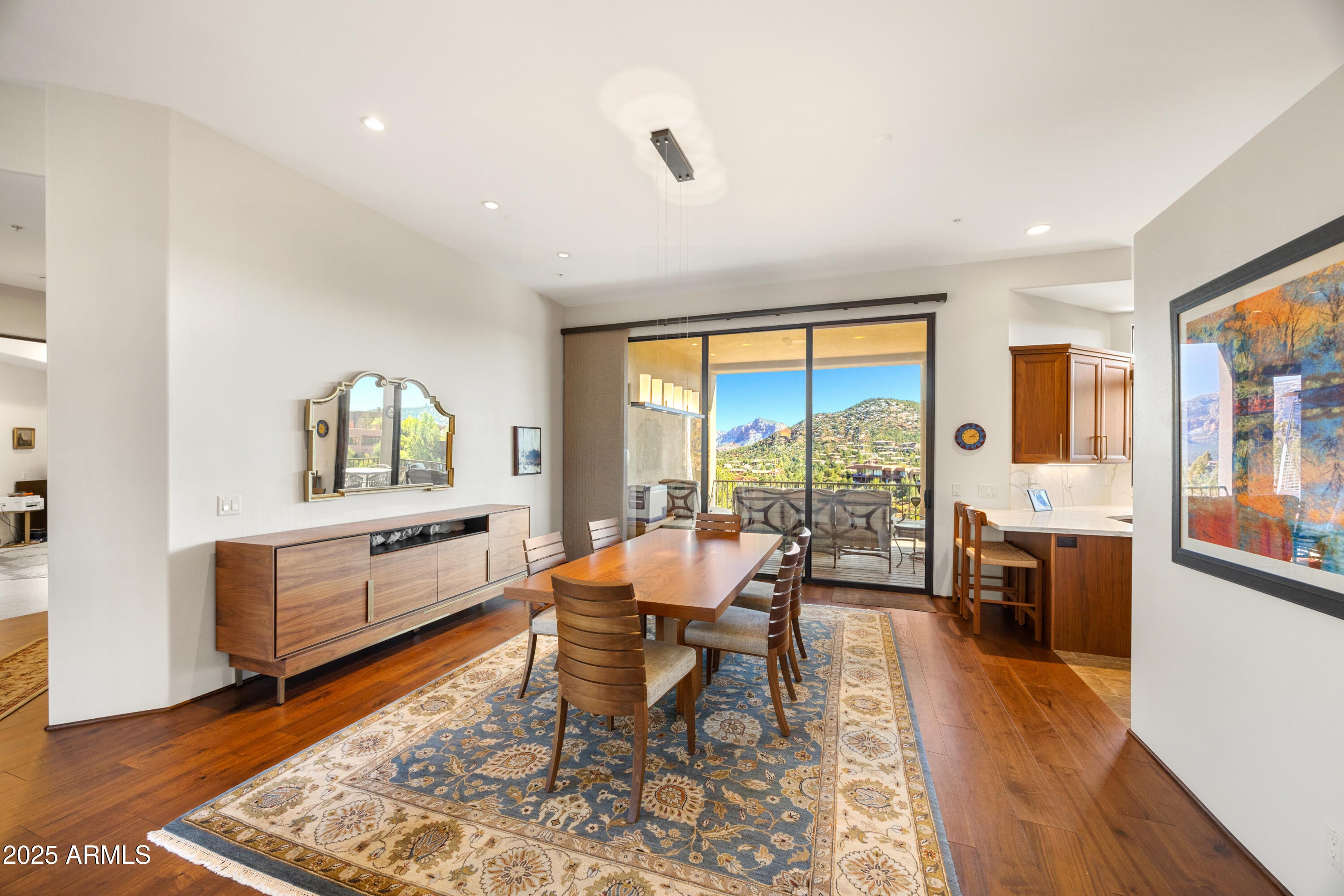 Sedona, Arizona, 86336, United States, 3 Bedrooms Bedrooms, ,4 BathroomsBathrooms,Residential,Active,1971787