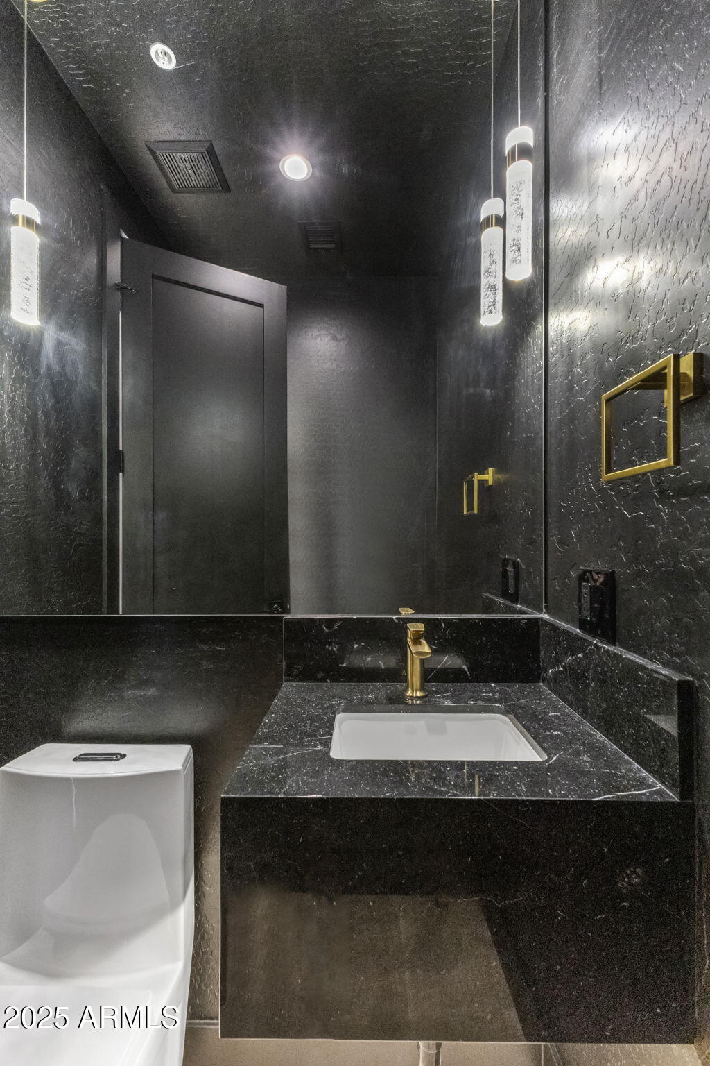 Scottsdale, Arizona, 85262, United States, 3 Bedrooms Bedrooms, ,3 BathroomsBathrooms,Residential,Active,1945339