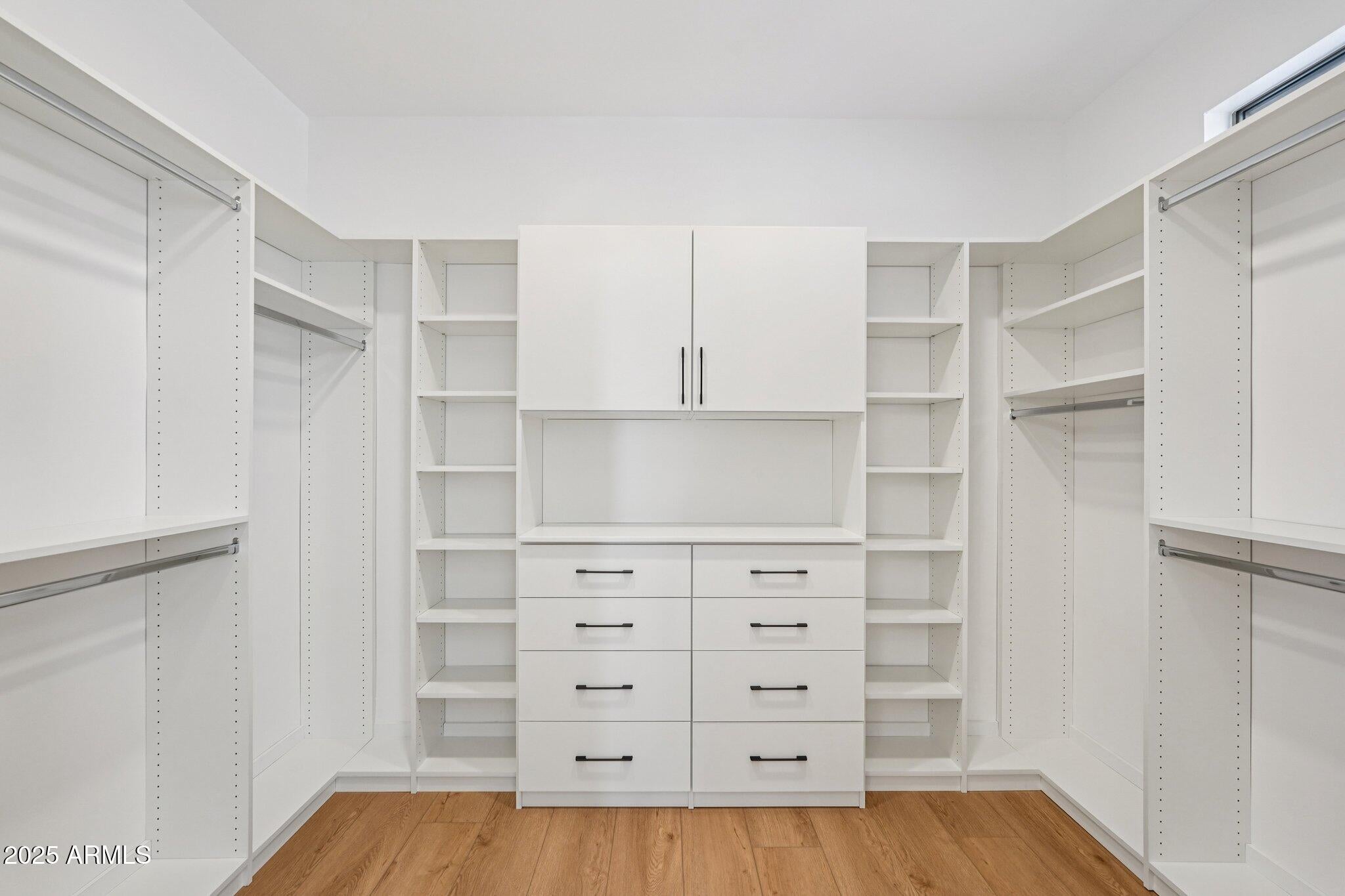 Glendale, Arizona, 85308, United States, 5 Bedrooms Bedrooms, ,4 BathroomsBathrooms,Residential,Active,1945319