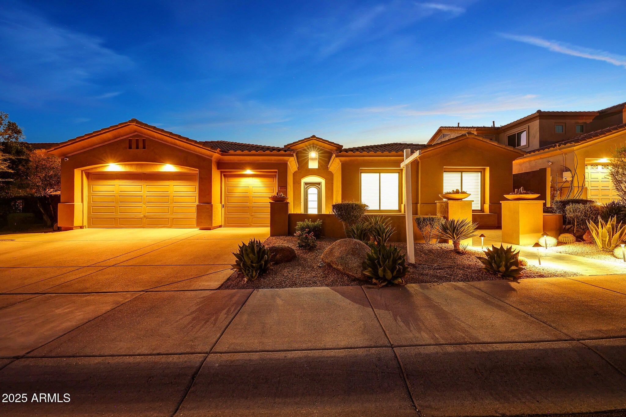 Scottsdale, Arizona, 85255, United States, 4 Bedrooms Bedrooms, ,3 BathroomsBathrooms,Residential,Active,1922308
