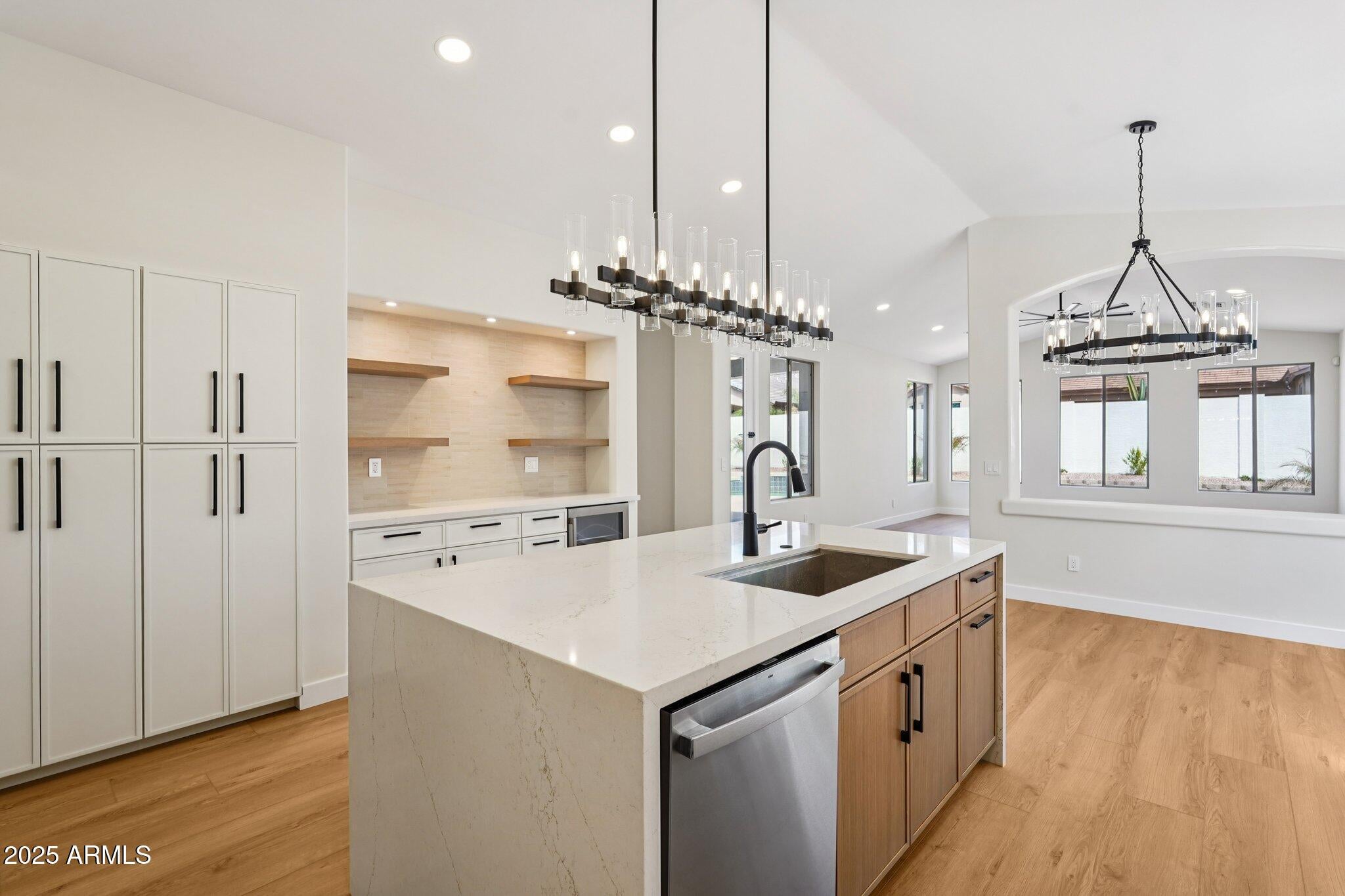 Glendale, Arizona, 85308, United States, 5 Bedrooms Bedrooms, ,4 BathroomsBathrooms,Residential,Active,1945319