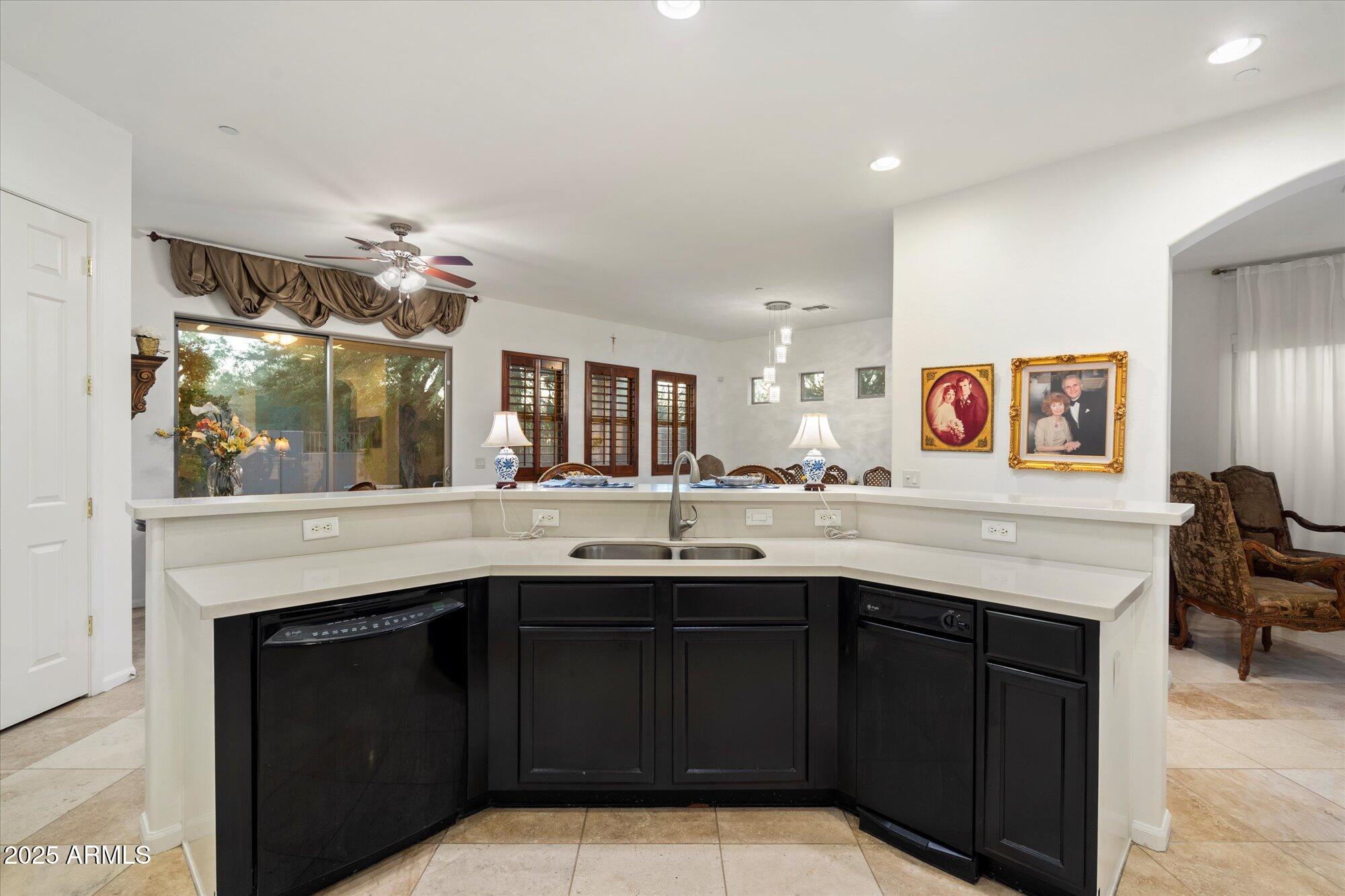 Phoenix, Arizona, 85050, United States, 4 Bedrooms Bedrooms, ,3 BathroomsBathrooms,Residential,Active,1973371