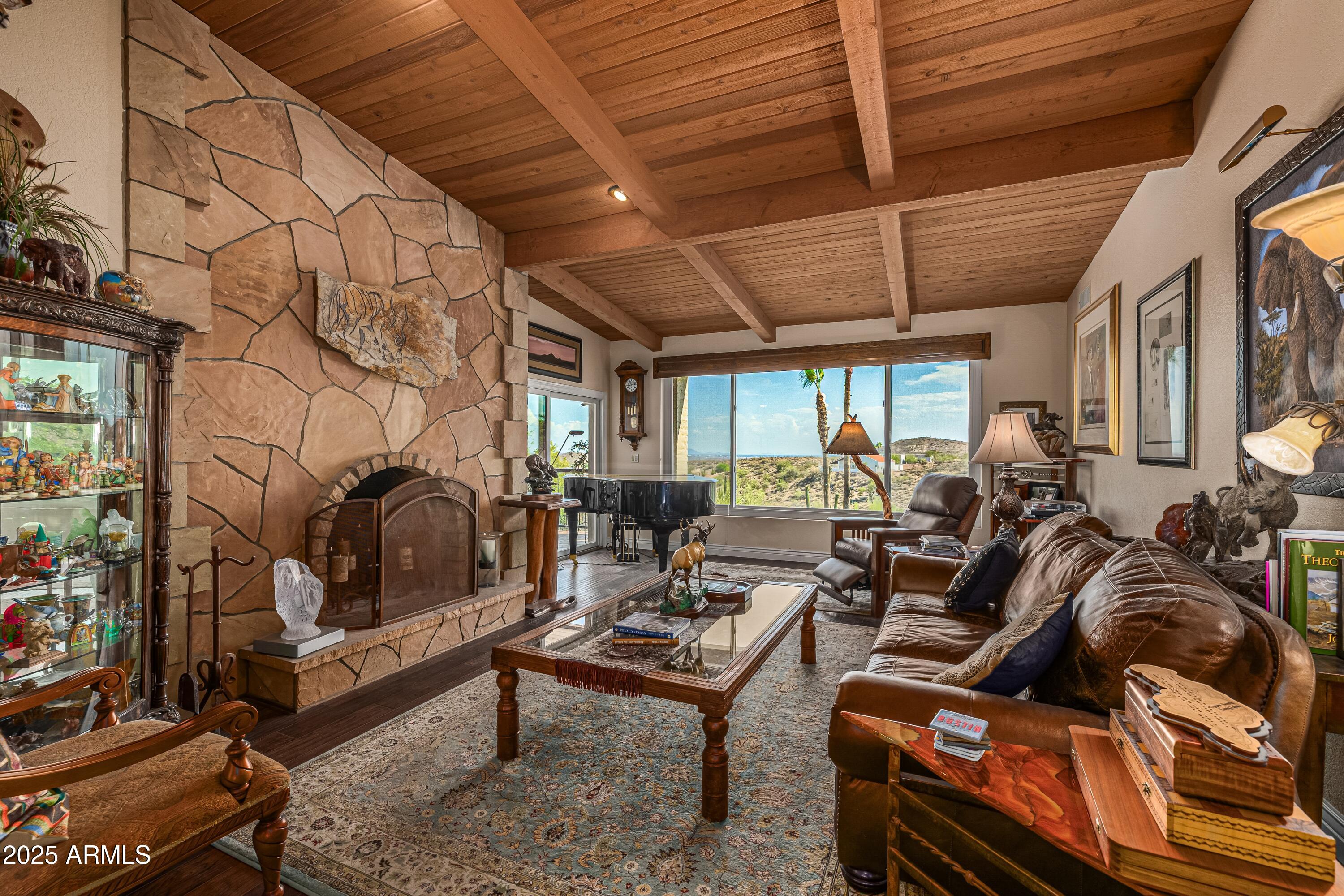 Fountain Hills, Arizona, 85268, United States, 5 Bedrooms Bedrooms, ,4 BathroomsBathrooms,Residential,Active,1988706