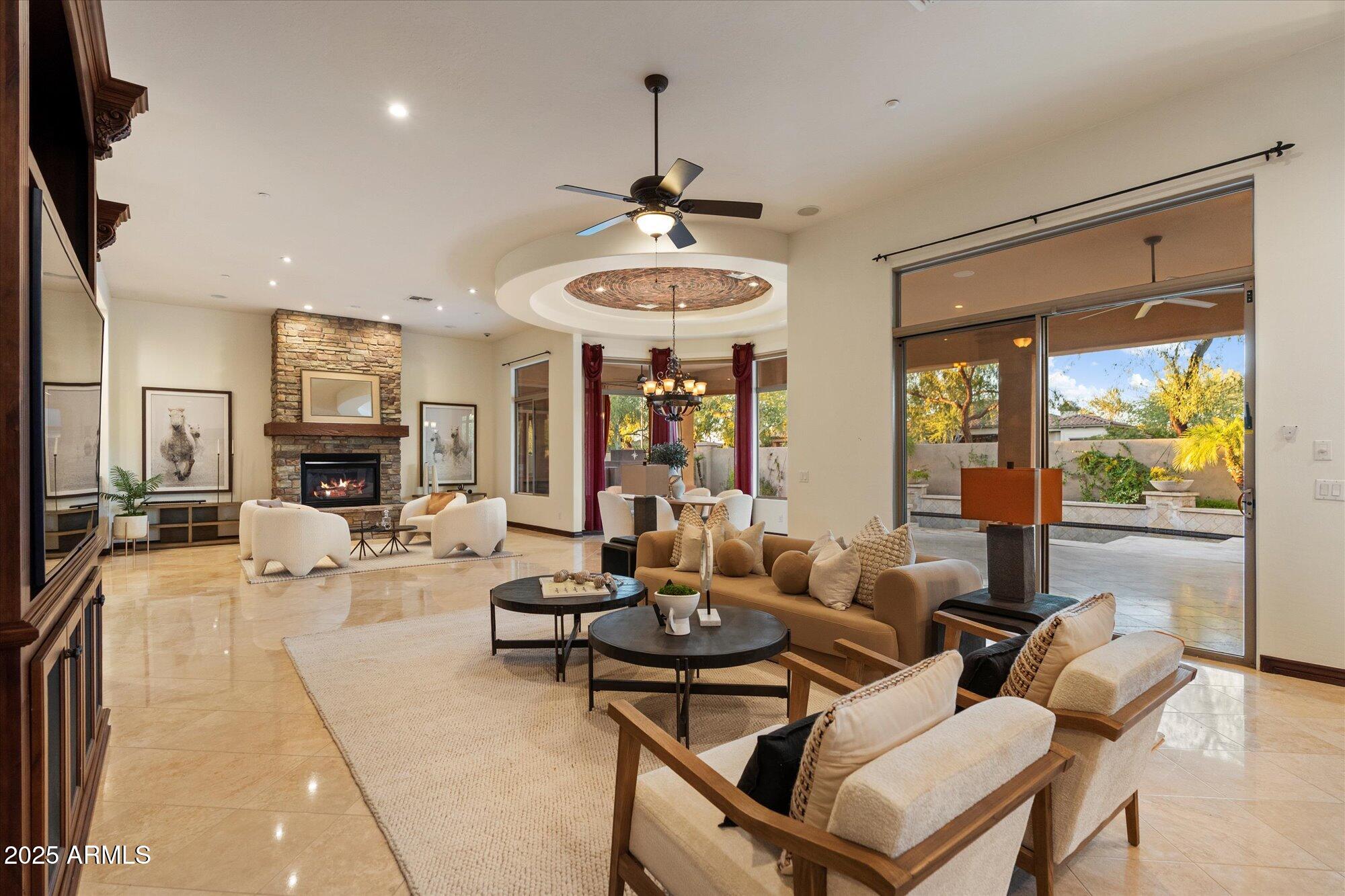 Phoenix, Arizona, 85050, United States, 4 Bedrooms Bedrooms, ,5 BathroomsBathrooms,Residential,Active,2001081