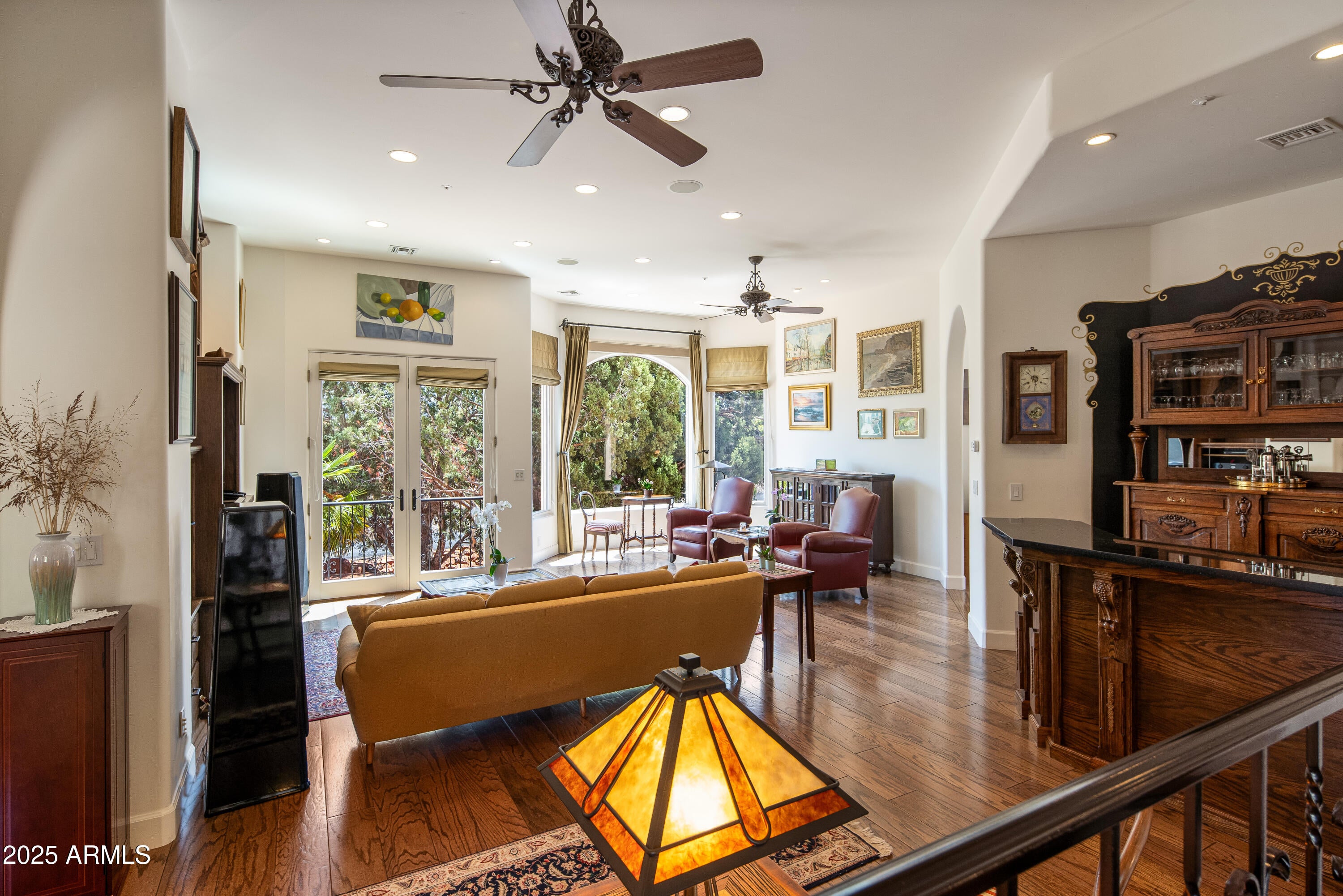 Sedona, Arizona, 86351, United States, 3 Bedrooms Bedrooms, ,3 BathroomsBathrooms,Residential,Active,1926904
