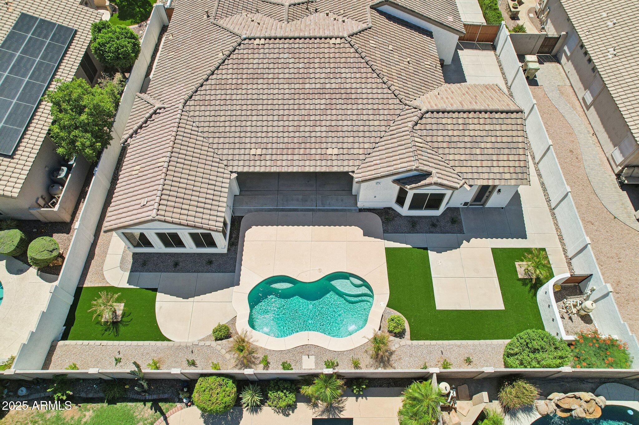 Glendale, Arizona, 85308, United States, 5 Bedrooms Bedrooms, ,4 BathroomsBathrooms,Residential,Active,1945319