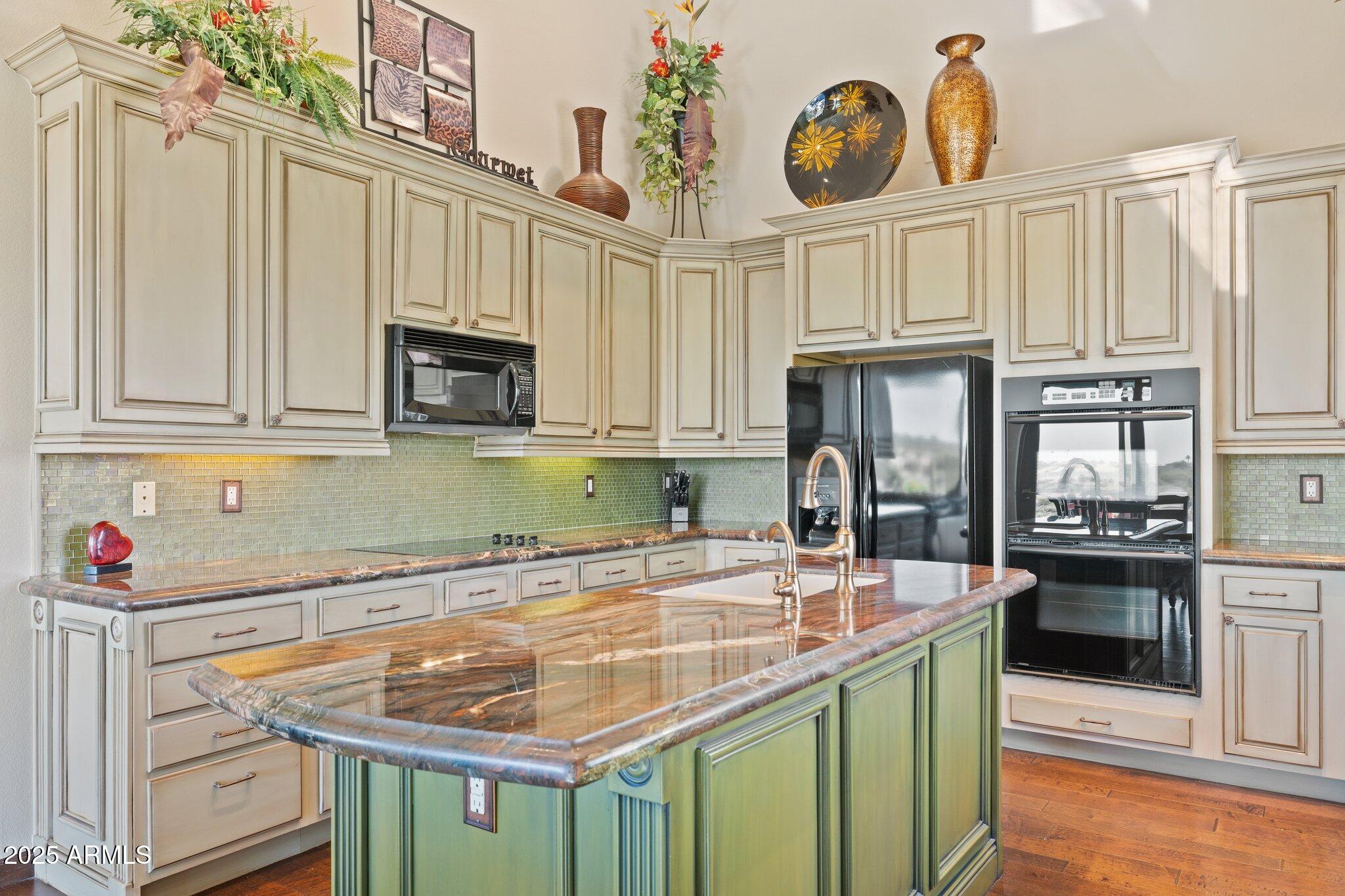 Fountain Hills, Arizona, 85268, United States, ,3 BathroomsBathrooms,Residential,Active,1748700