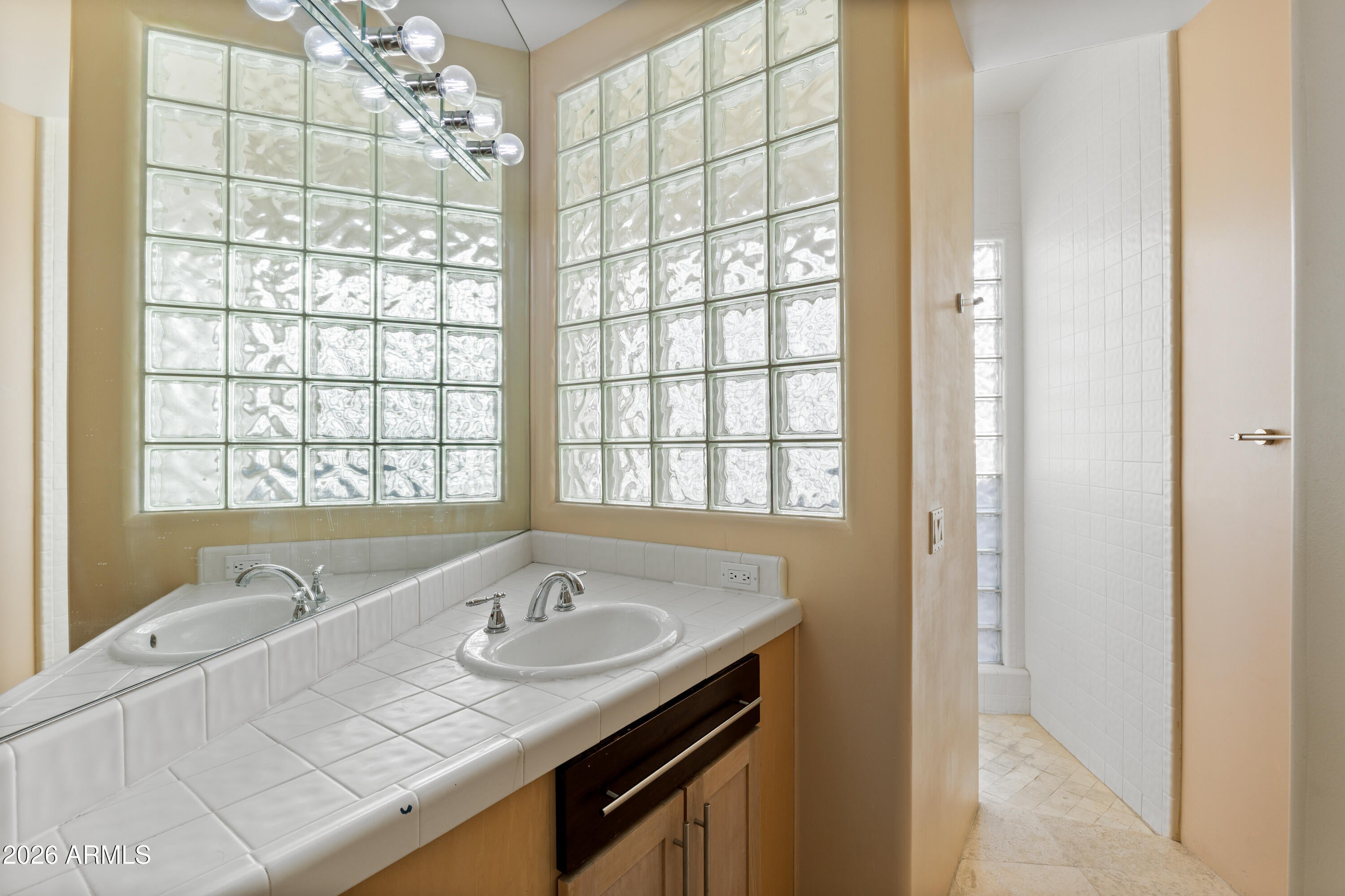 Scottsdale, Arizona, 85259, United States, 4 Bedrooms Bedrooms, ,4 BathroomsBathrooms,Residential,Contingent,2028541