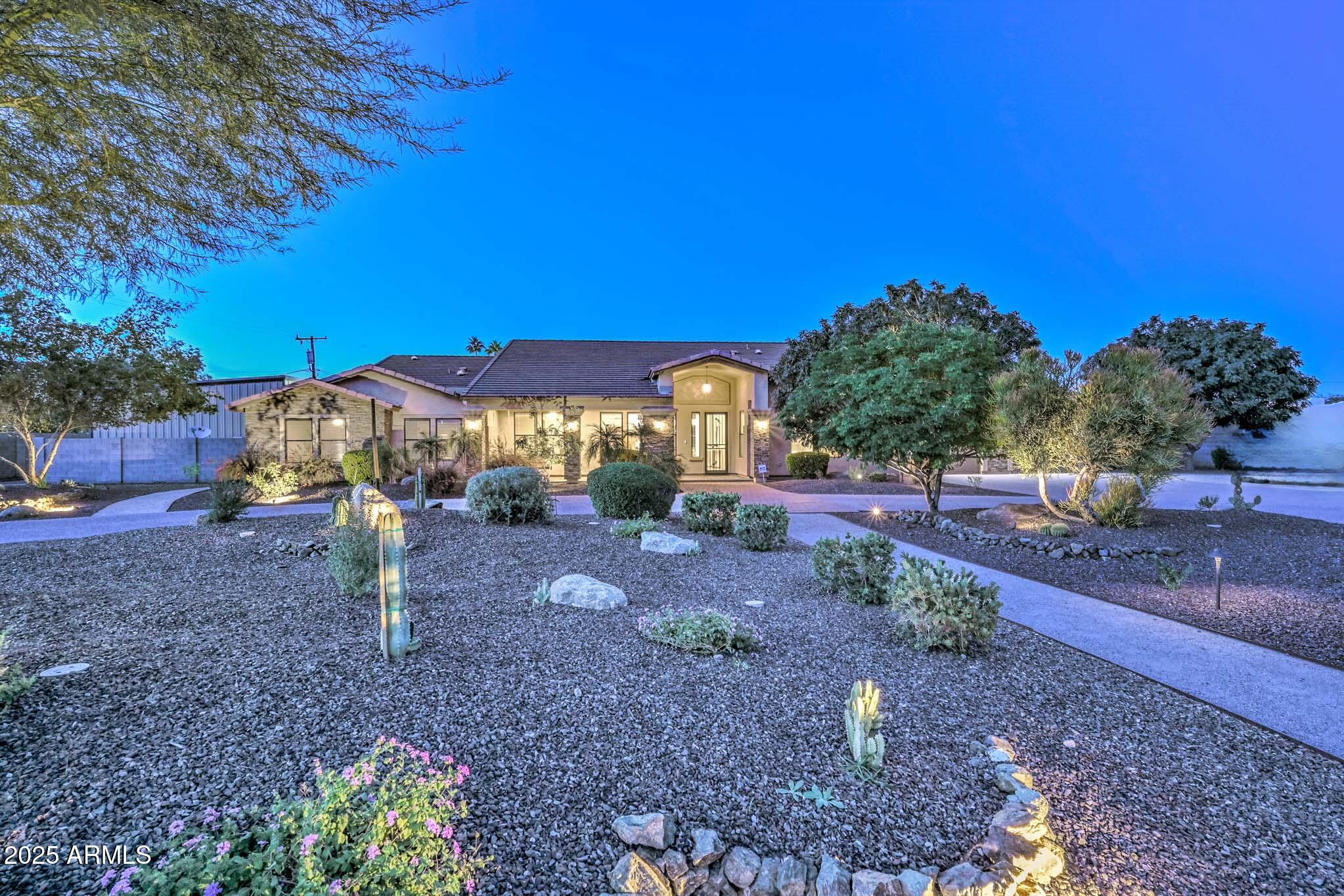 Phoenix, Arizona, 85032, United States, 5 Bedrooms Bedrooms, ,4 BathroomsBathrooms,Residential,Active,1993957