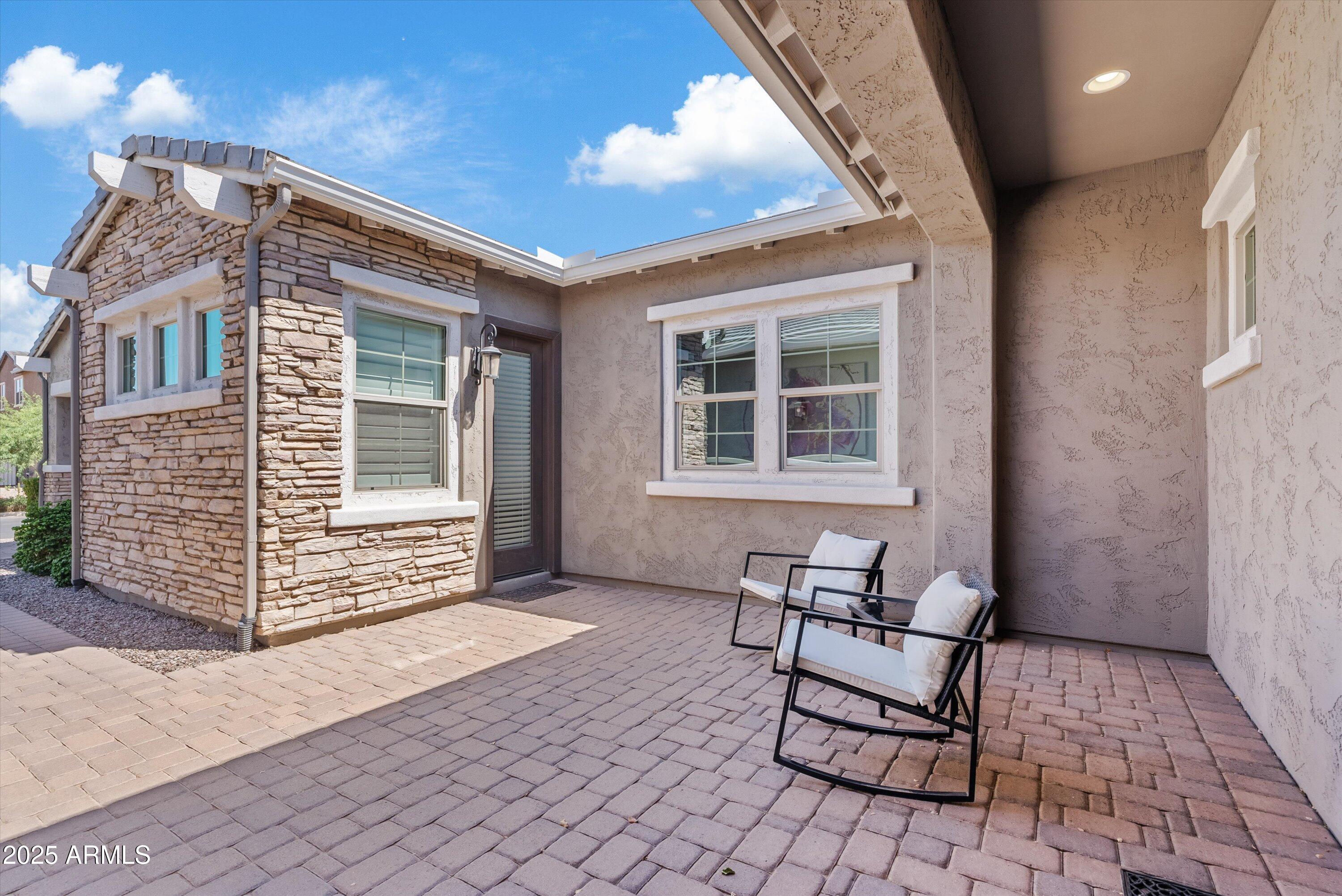 Mesa, Arizona, 85212, United States, 4 Bedrooms Bedrooms, ,5 BathroomsBathrooms,Residential,Active,1894217