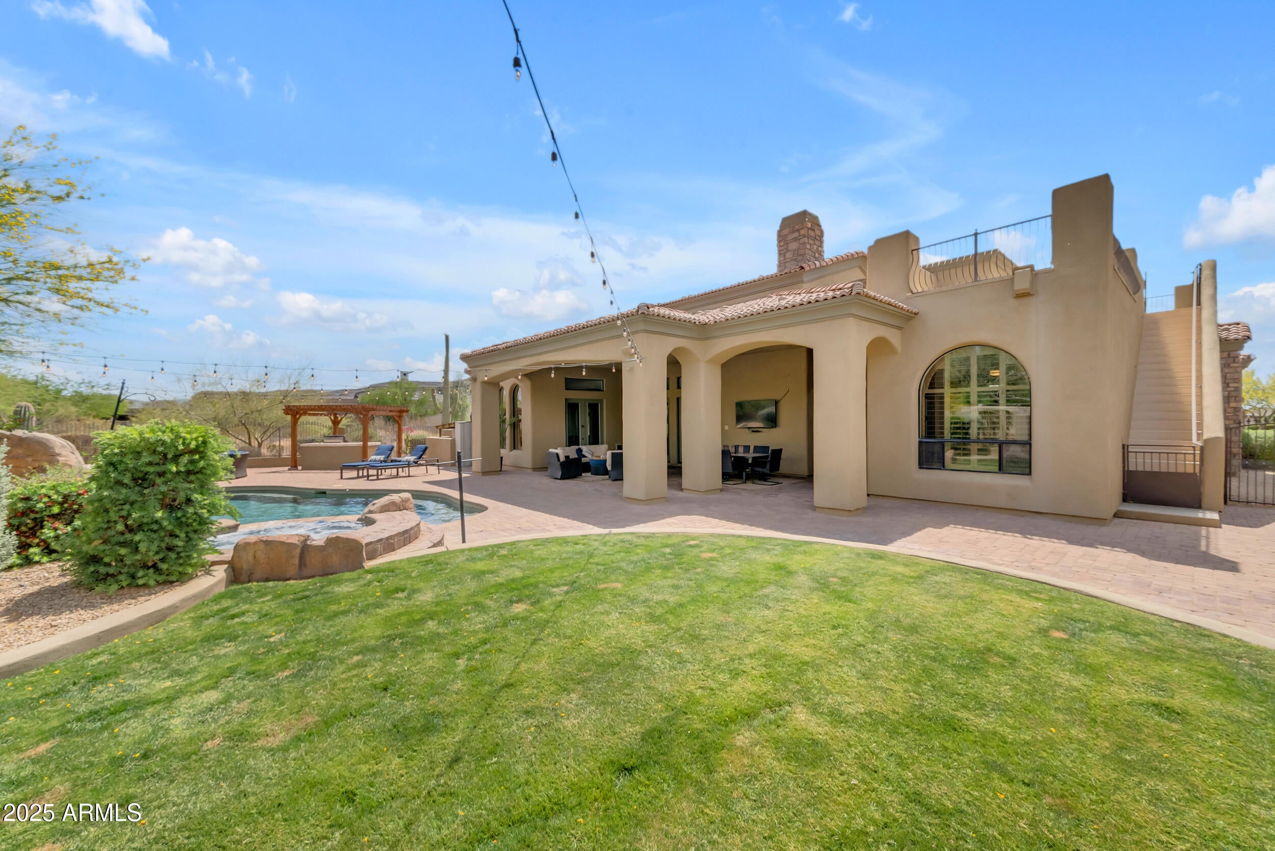 Mesa, Arizona, 85207, United States, 4 Bedrooms Bedrooms, ,3 BathroomsBathrooms,Residential,Active,1798058