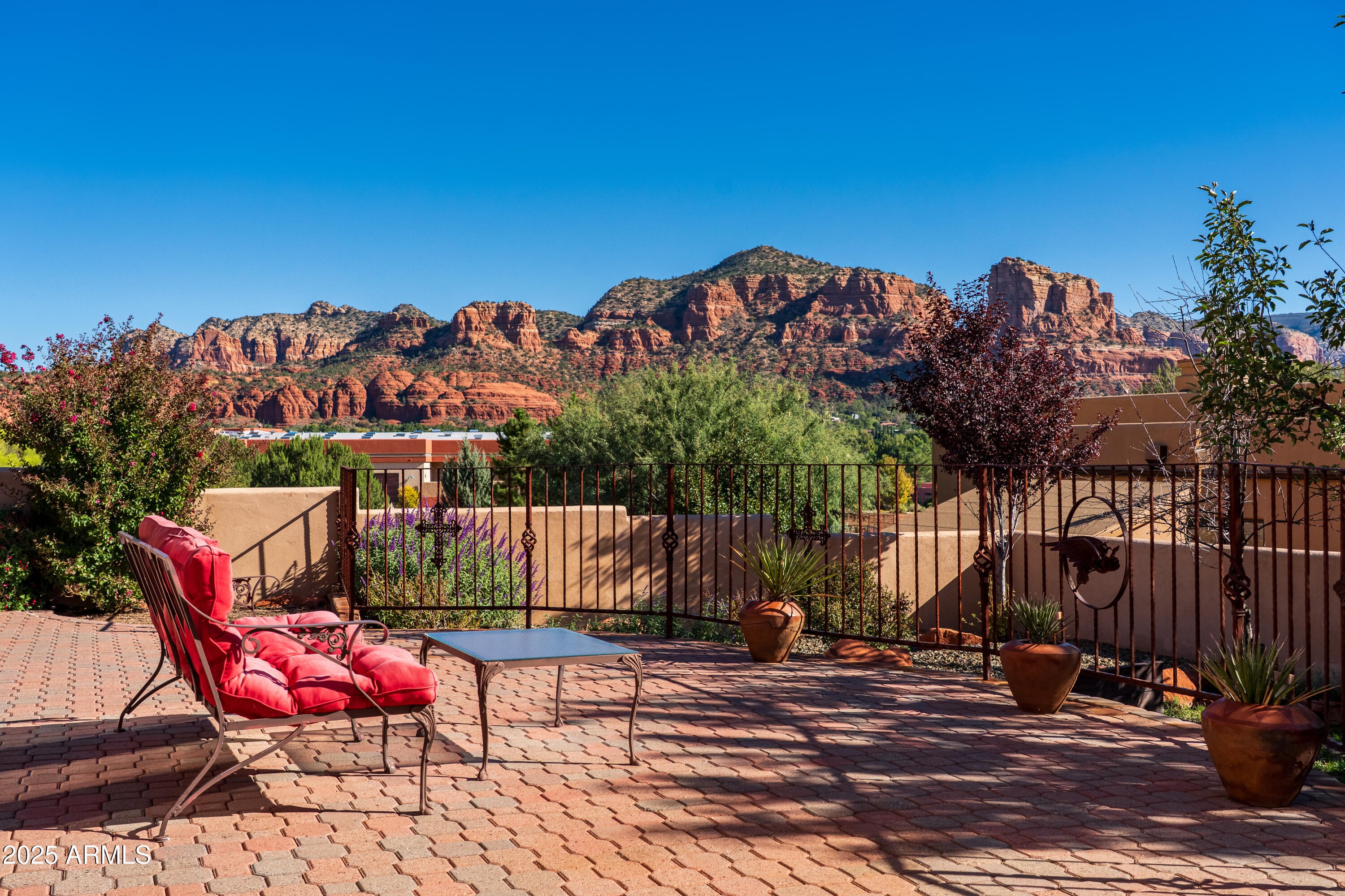 Sedona, Arizona, 86351, United States, 4 Bedrooms Bedrooms, ,4 BathroomsBathrooms,Residential,Active,1959511