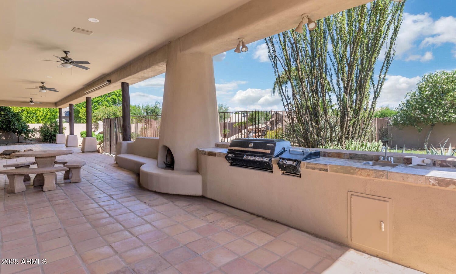 Glendale, Arizona, 85310, United States, 4 Bedrooms Bedrooms, ,4 BathroomsBathrooms,Residential,Active,1953274