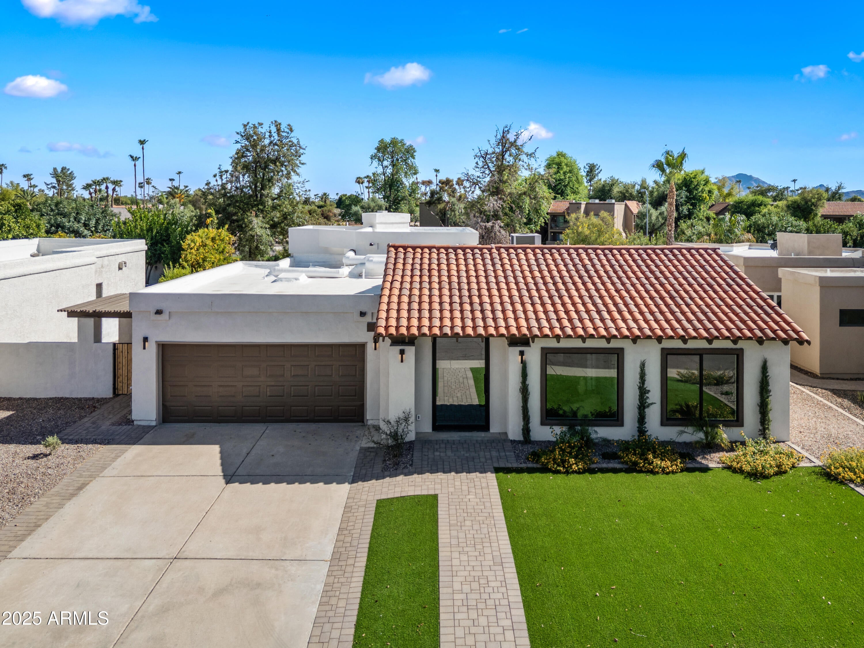 Scottsdale, Arizona, 85258, United States, 4 Bedrooms Bedrooms, ,4 BathroomsBathrooms,Residential,Active,1994950