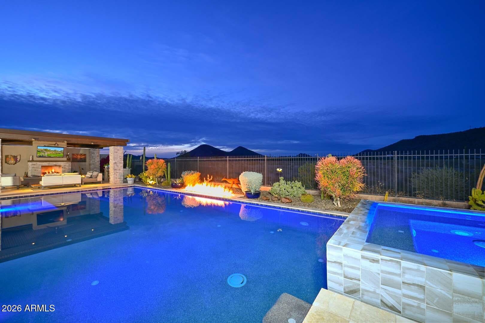 Peoria, Arizona, 85383, United States, 3 Bedrooms Bedrooms, ,4 BathroomsBathrooms,Residential,Active,2007344