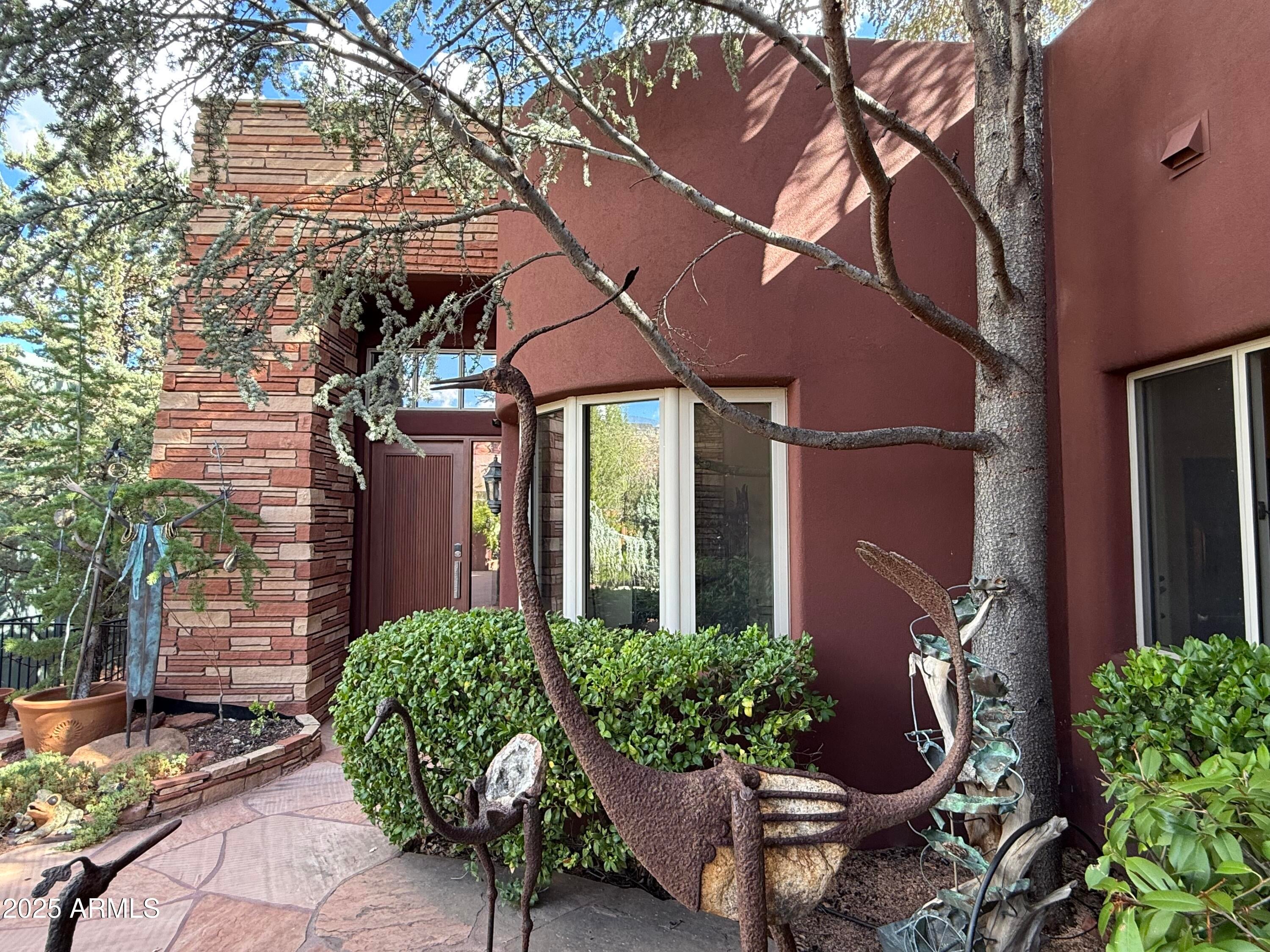 Sedona, Arizona, 86336, United States, 3 Bedrooms Bedrooms, ,3 BathroomsBathrooms,Residential,Active,1944285