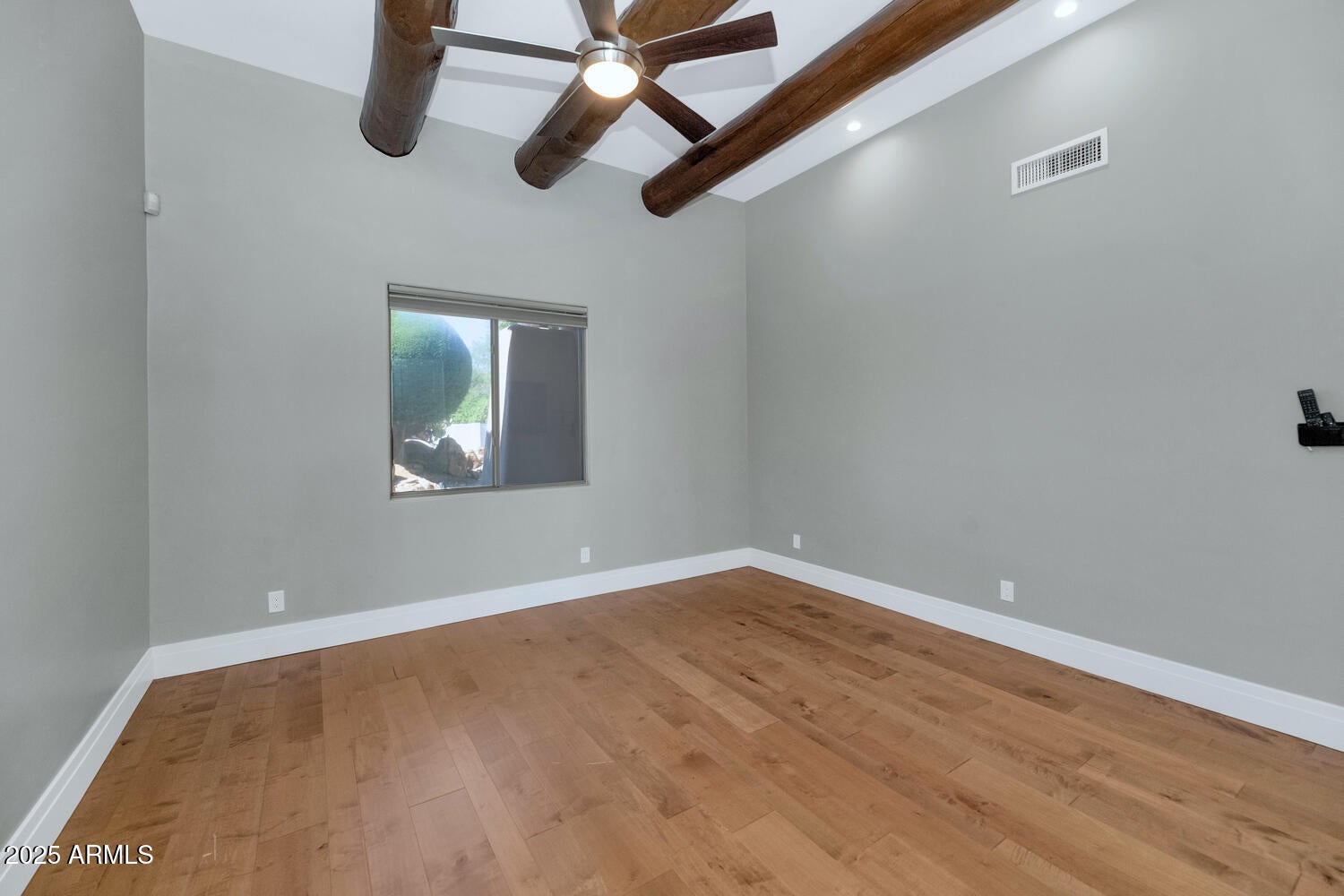 Glendale, Arizona, 85310, United States, 4 Bedrooms Bedrooms, ,4 BathroomsBathrooms,Residential,Active,1953274