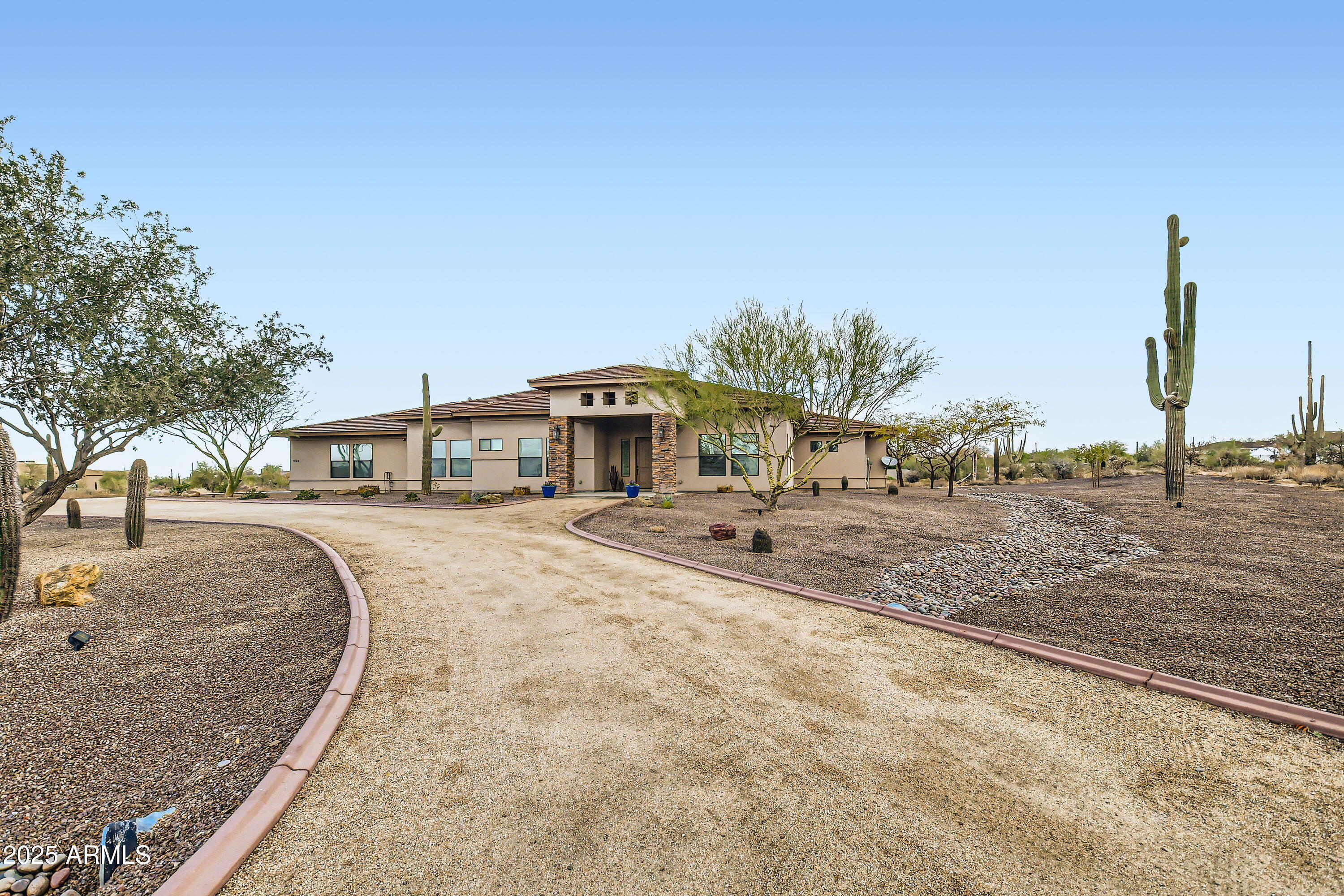 Scottsdale, Arizona, 85266, United States, 3 Bedrooms Bedrooms, ,3 BathroomsBathrooms,Residential,Active,2012485