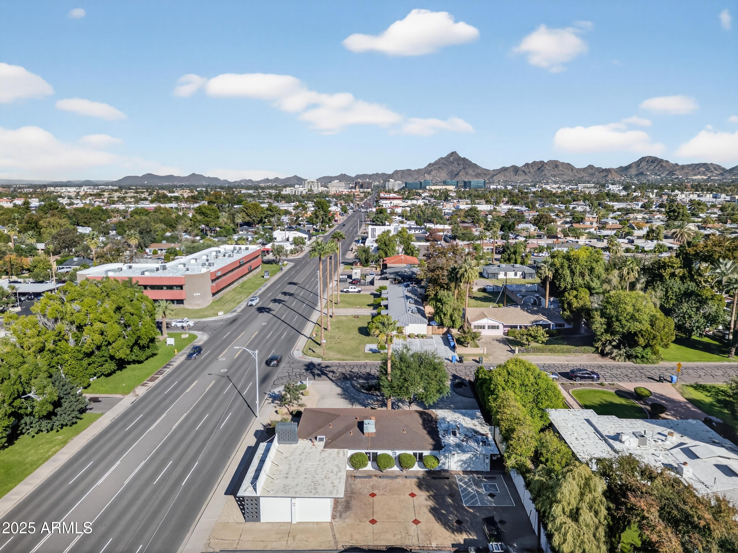 Phoenix, Arizona, 85016, United States, 4 Bedrooms Bedrooms, ,2 BathroomsBathrooms,Residential,Active,2001376