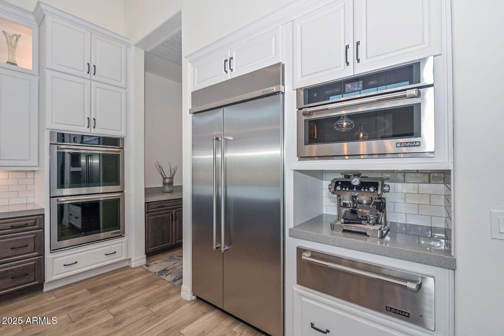 Peoria, Arizona, 85383, United States, 3 Bedrooms Bedrooms, ,4 BathroomsBathrooms,Residential,Active,2007344