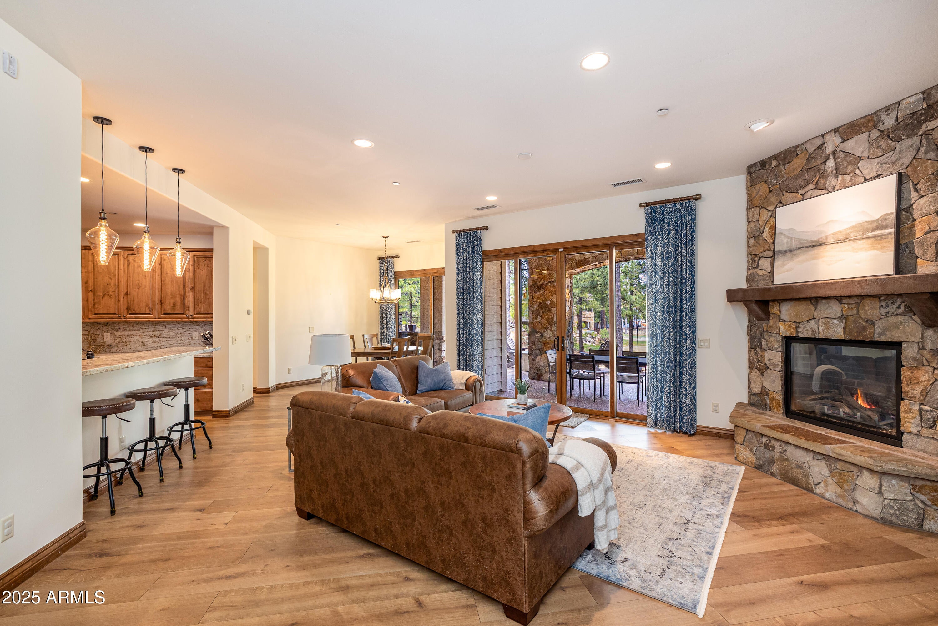 Flagstaff, Arizona, 86005, United States, 3 Bedrooms Bedrooms, ,2 BathroomsBathrooms,Residential,Active,1798236