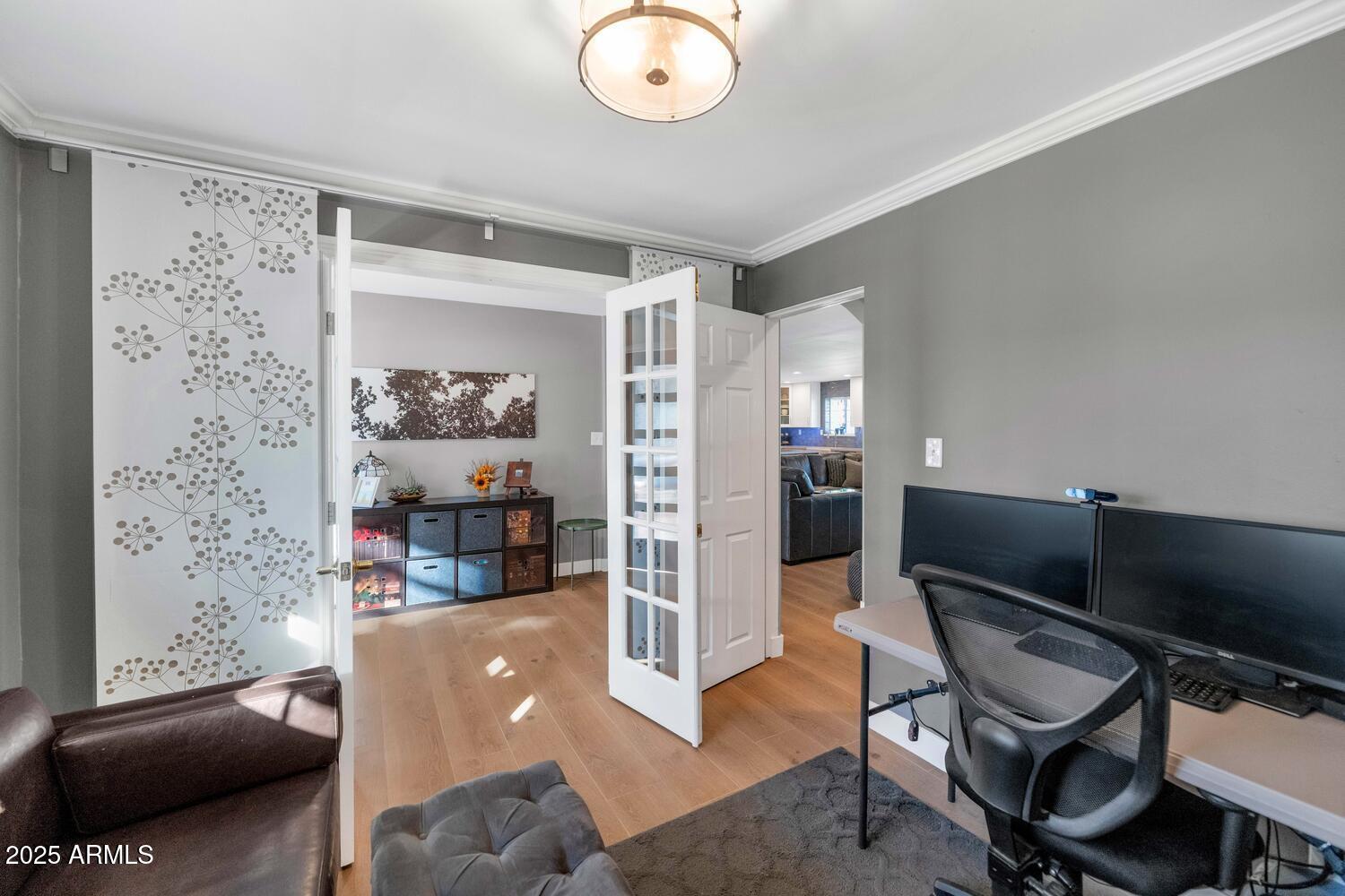 Phoenix, Arizona, 85018, United States, 4 Bedrooms Bedrooms, ,3 BathroomsBathrooms,Residential,Active,1990035