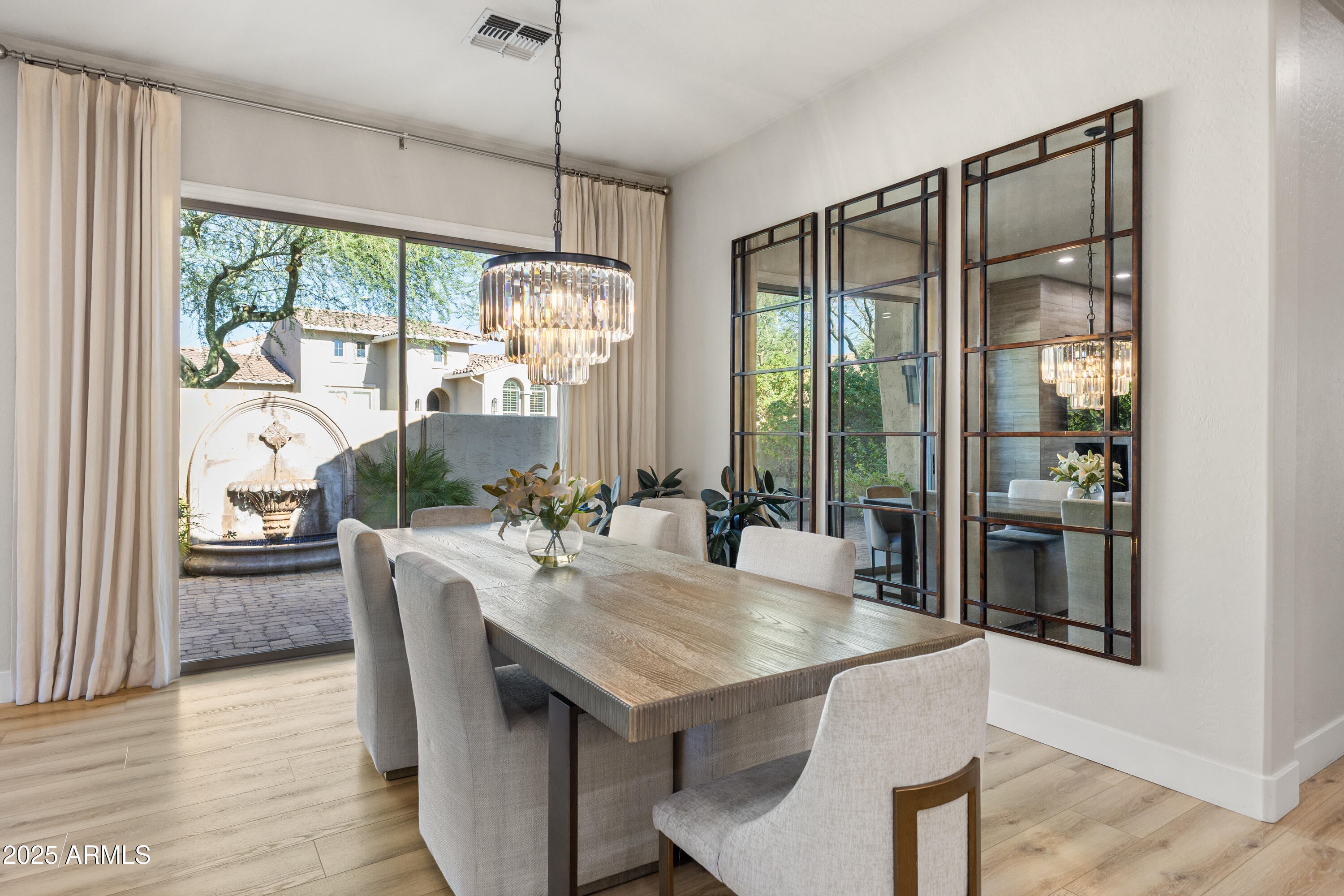 Scottsdale, Arizona, 85255, United States, 5 Bedrooms Bedrooms, ,3 BathroomsBathrooms,Residential,Active,1946529