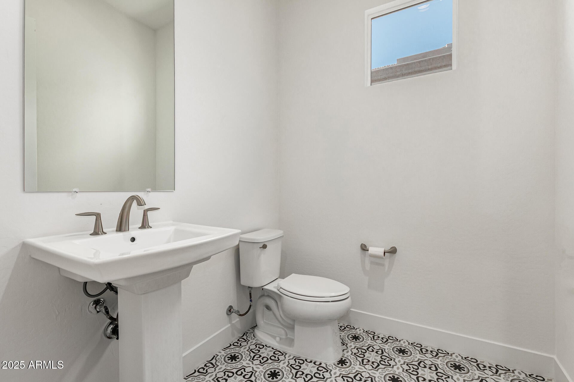 Surprise, Arizona, 85388, United States, 5 Bedrooms Bedrooms, ,5 BathroomsBathrooms,Residential,Active,1943788