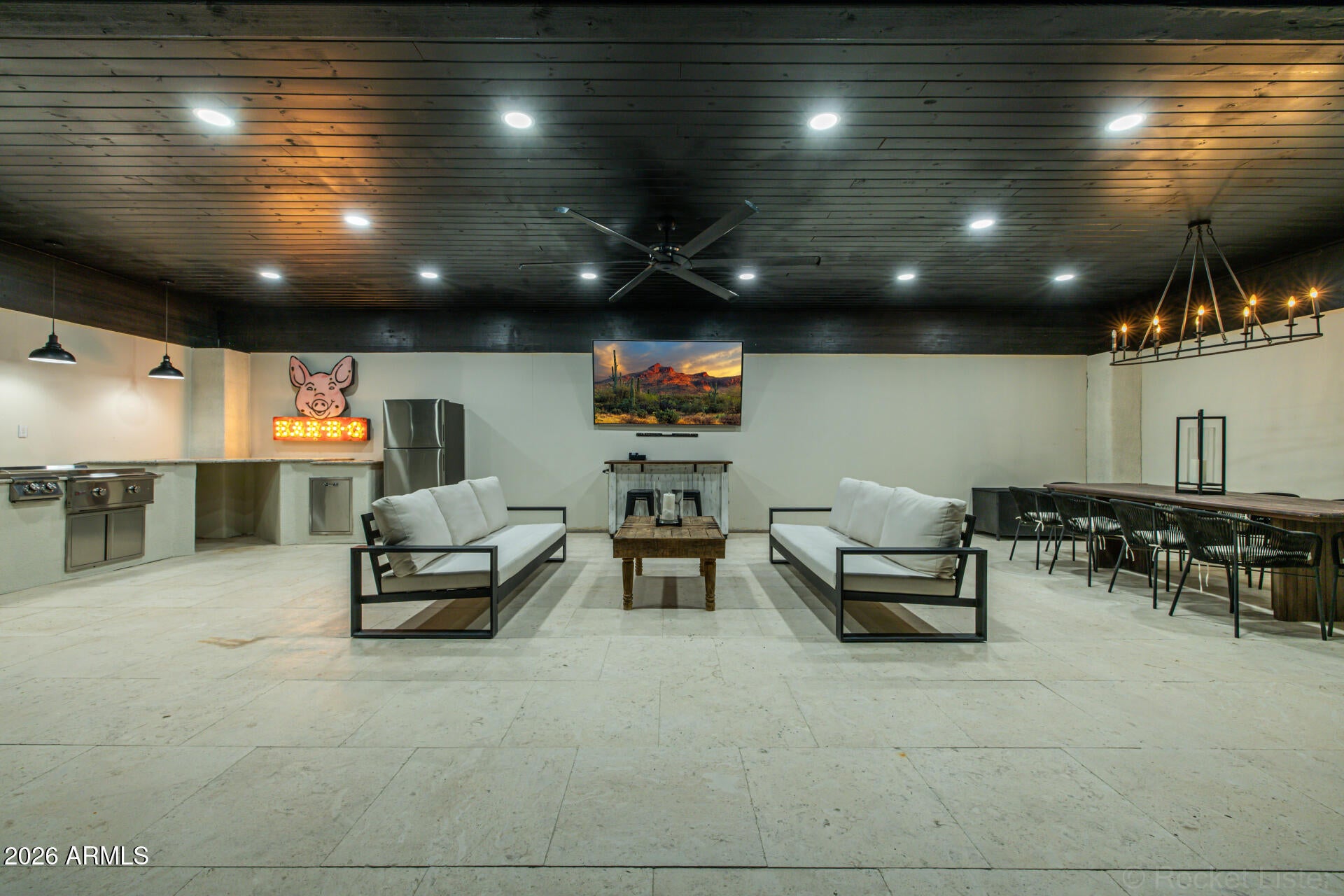 Apache Junction, Arizona, 85119, United States, 4 Bedrooms Bedrooms, ,4 BathroomsBathrooms,Residential,Active,2030090