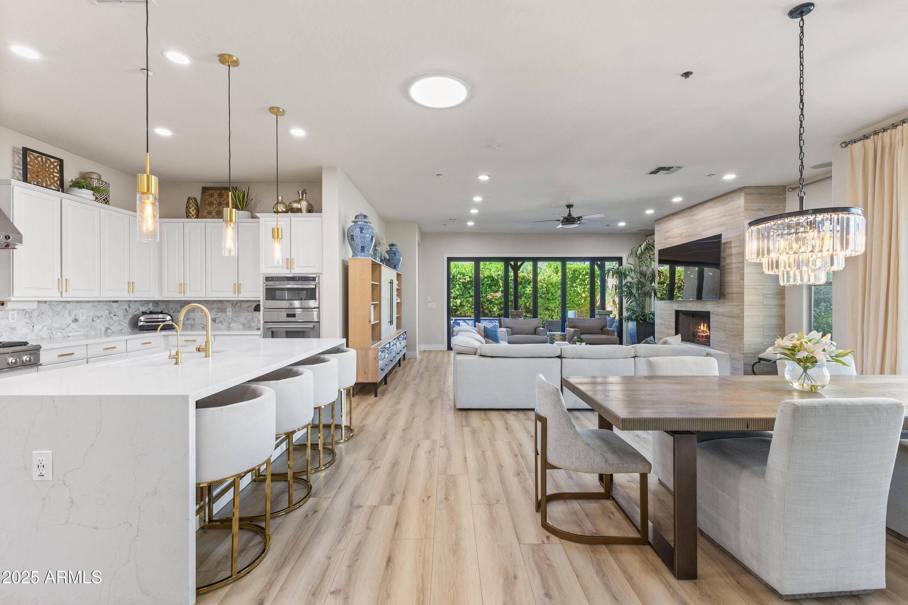 Scottsdale, Arizona, 85255, United States, 5 Bedrooms Bedrooms, ,3 BathroomsBathrooms,Residential,Active,1946529