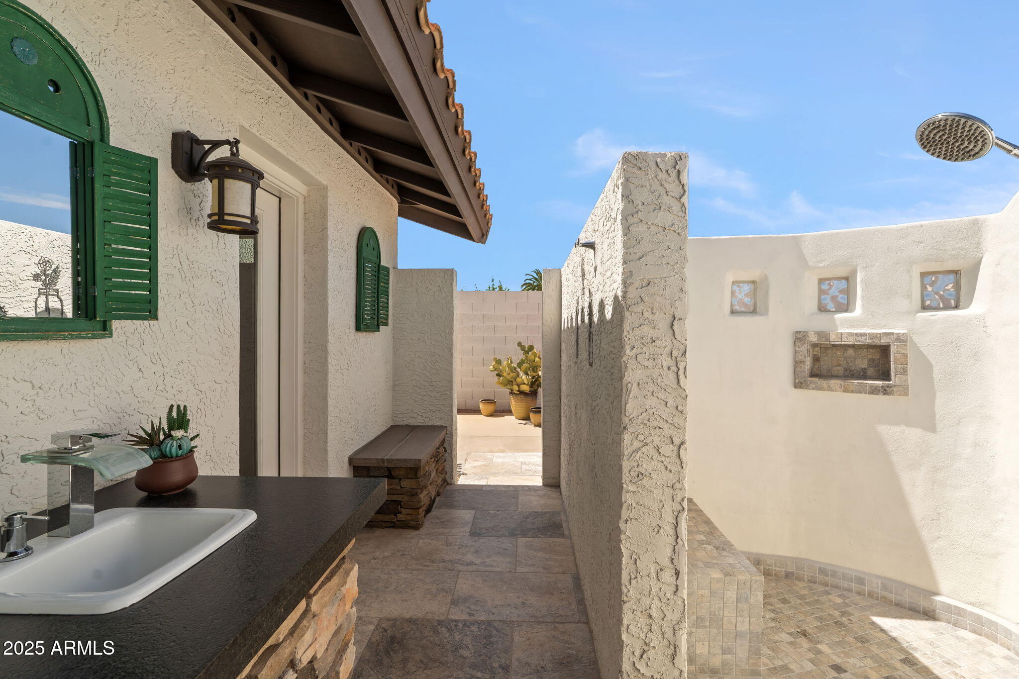 Scottsdale, Arizona, 85260, United States, 3 Bedrooms Bedrooms, ,4 BathroomsBathrooms,Residential,Active,1996578