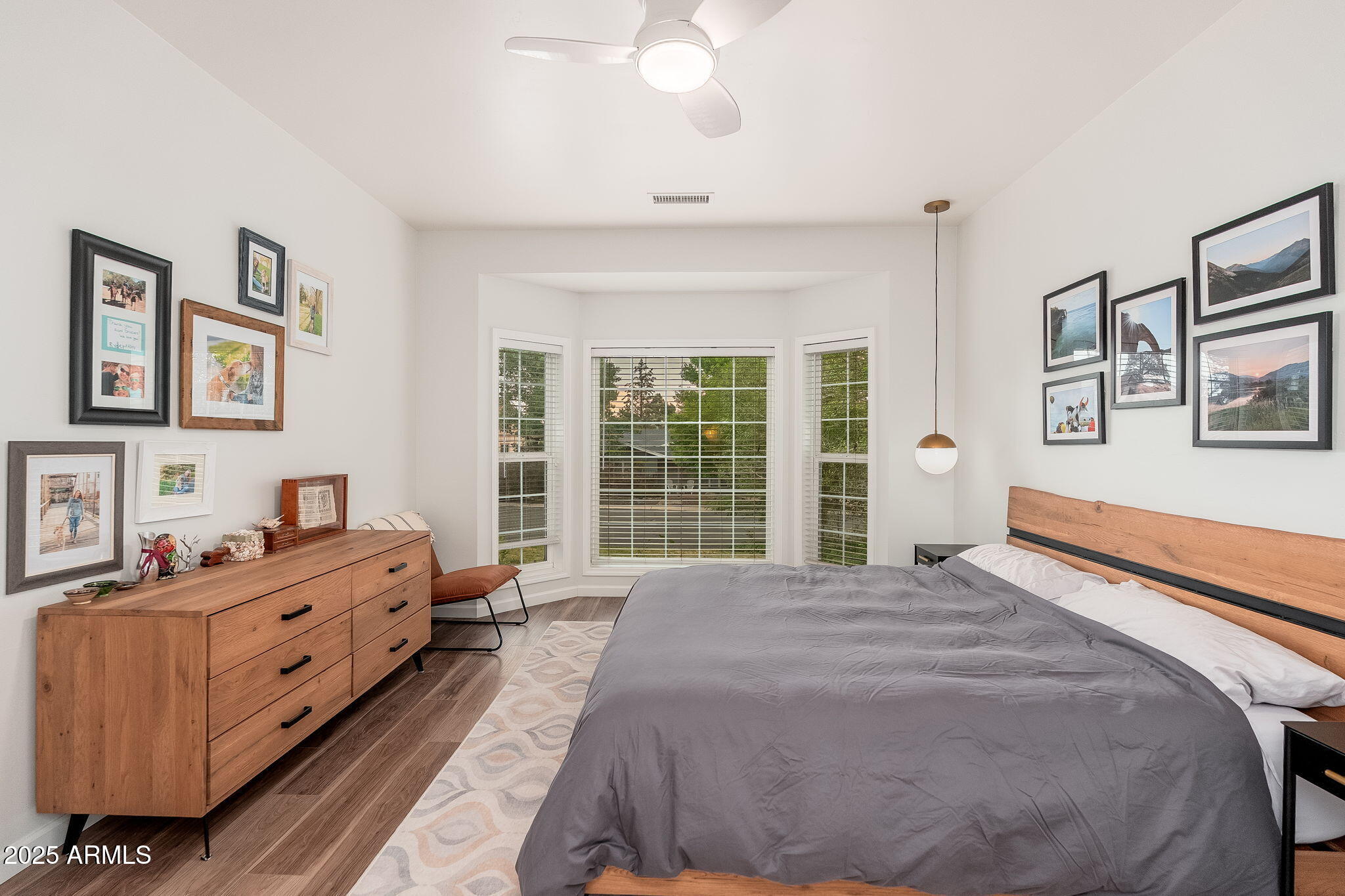 Flagstaff, Arizona, 86004, United States, 5 Bedrooms Bedrooms, ,4 BathroomsBathrooms,Residential,Active,1894165