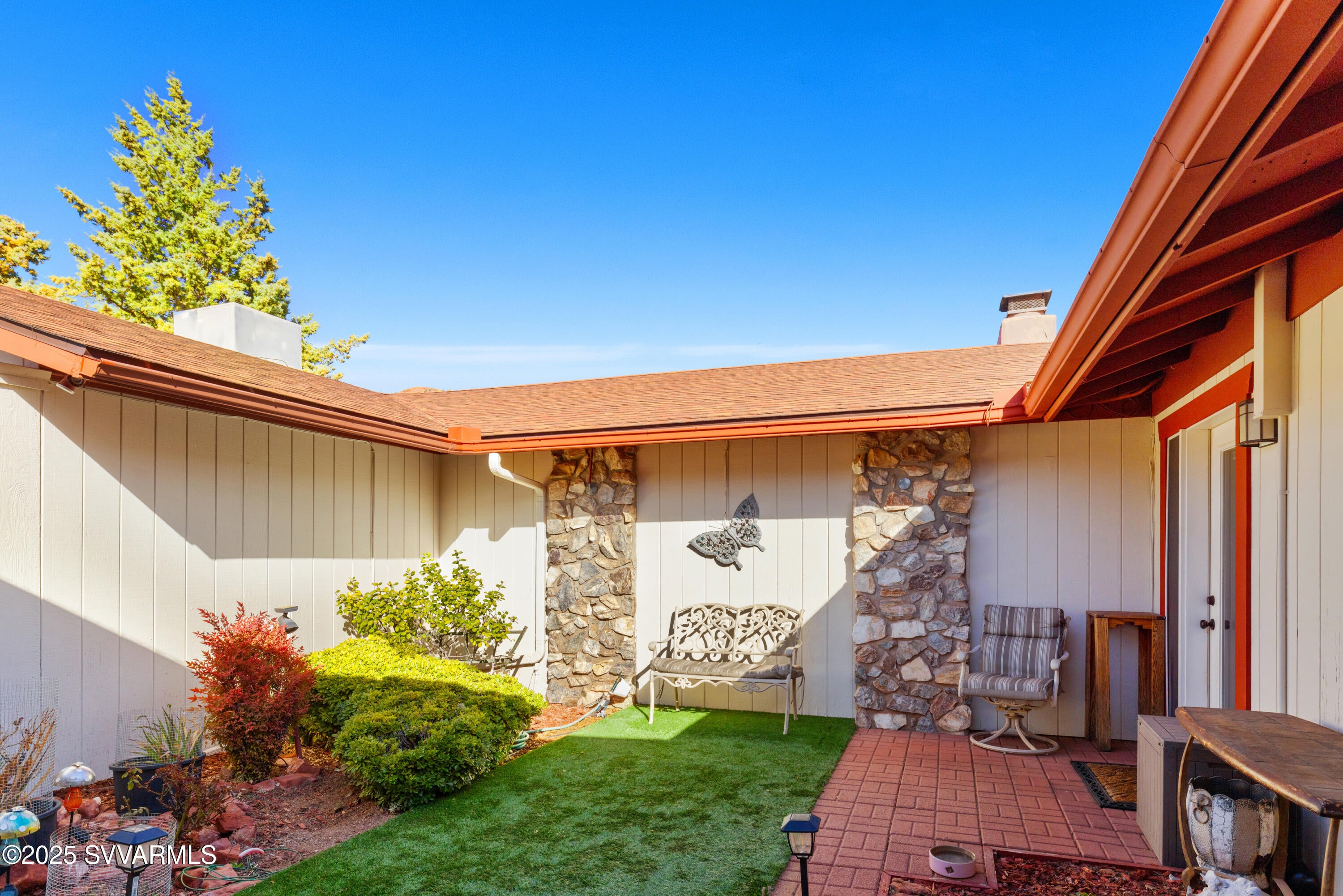 Sedona, Arizona, 86336, United States, 3 Bedrooms Bedrooms, ,4 BathroomsBathrooms,Residential,Active,1964482