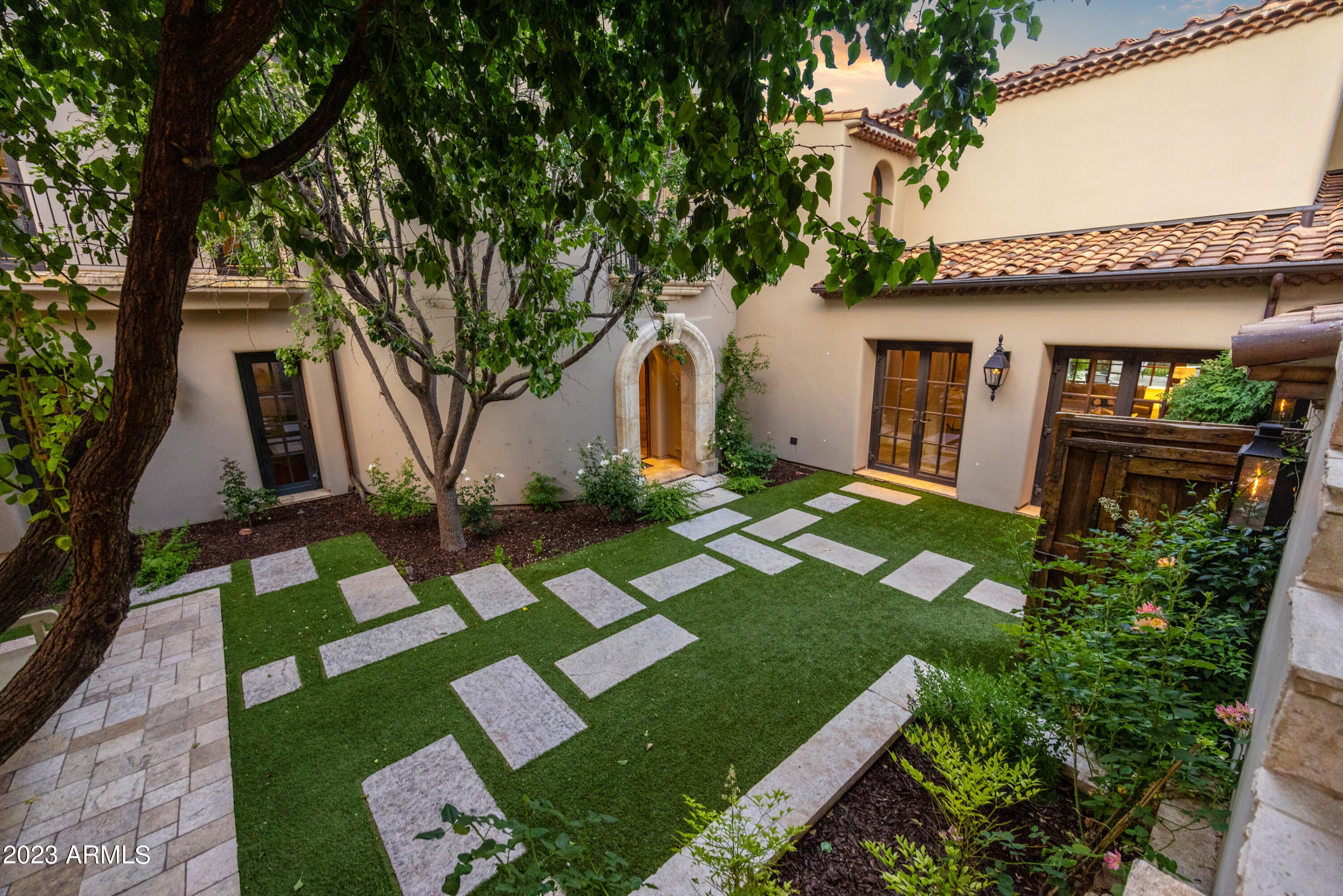 Sedona, Arizona, 86336, United States, 4 Bedrooms Bedrooms, ,6 BathroomsBathrooms,Residential,Active,1945095