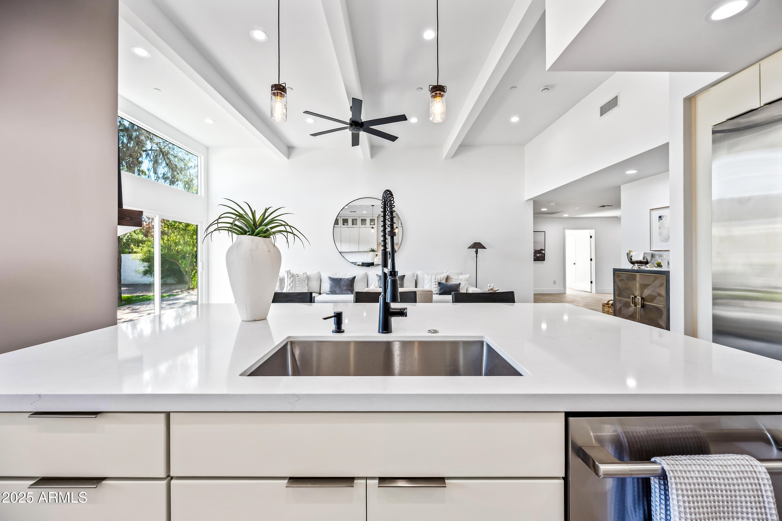 Scottsdale, Arizona, 85258, United States, 4 Bedrooms Bedrooms, ,4 BathroomsBathrooms,Residential,Active,1994950