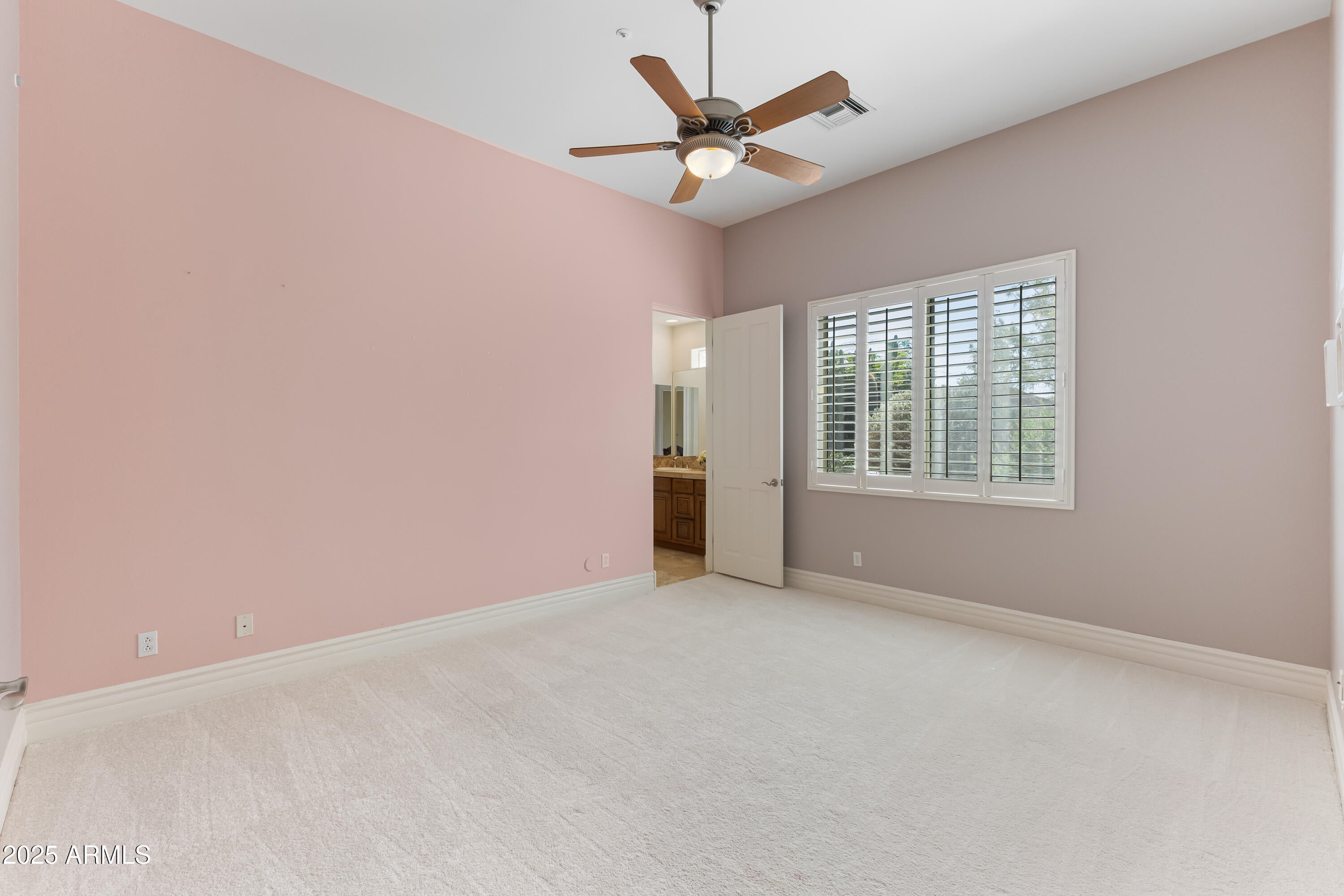 Scottsdale, Arizona, 85260, United States, 5 Bedrooms Bedrooms, ,5 BathroomsBathrooms,Residential,Active,1941373