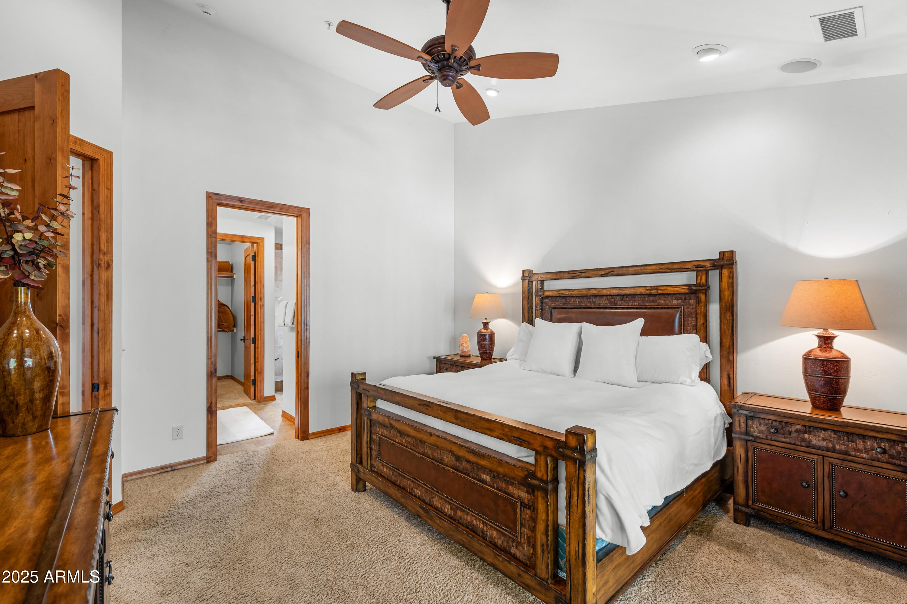 Flagstaff, Arizona, 86005, United States, 3 Bedrooms Bedrooms, ,3 BathroomsBathrooms,Residential,Active,1922736