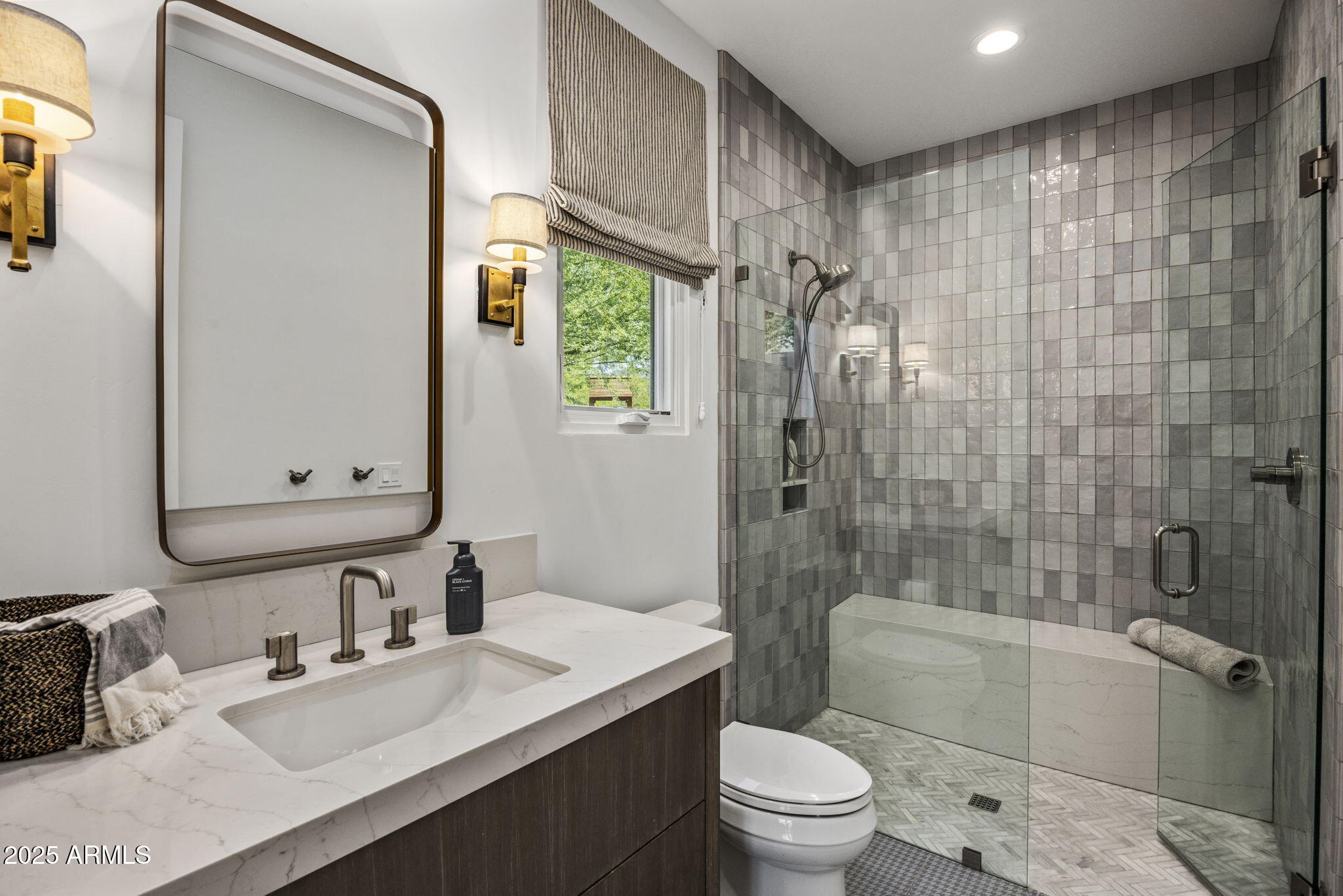 Scottsdale, Arizona, 85255, United States, 6 Bedrooms Bedrooms, ,7 BathroomsBathrooms,Residential,Active,2007623