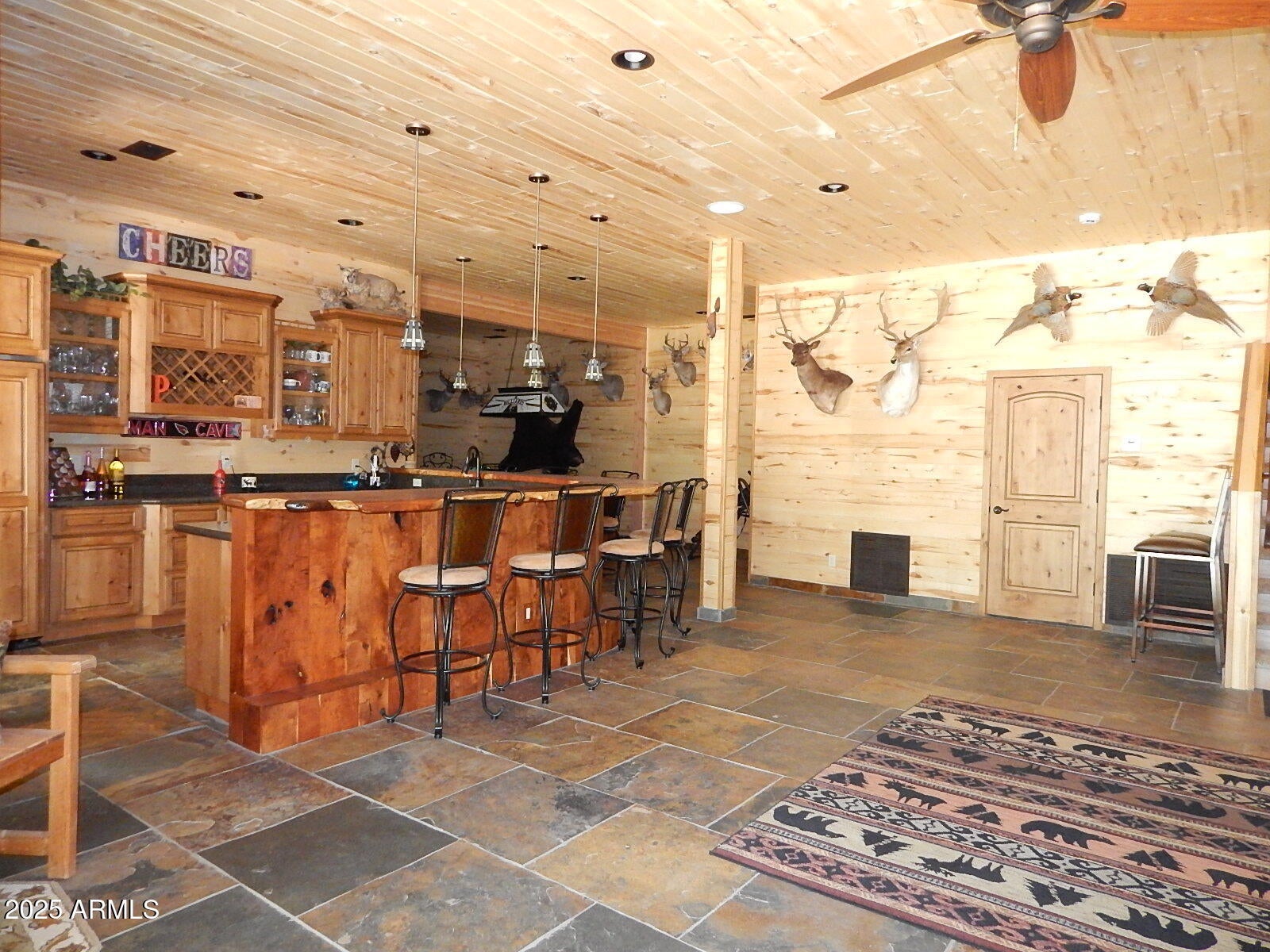 Forest Lakes, Arizona, 85931, United States, 4 Bedrooms Bedrooms, ,4 BathroomsBathrooms,Residential,Active,1771475