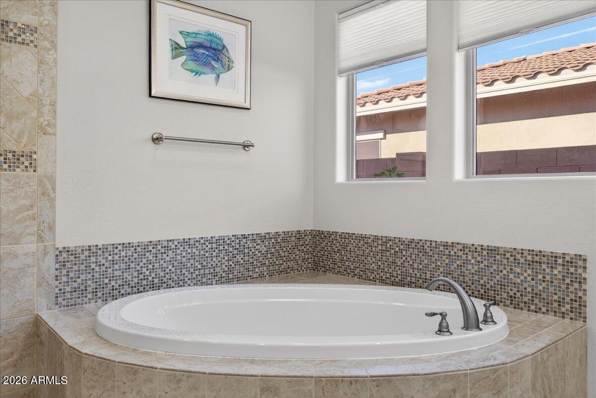 Goodyear, Arizona, 85338, United States, 5 Bedrooms Bedrooms, ,4 BathroomsBathrooms,Residential,Active,2030981