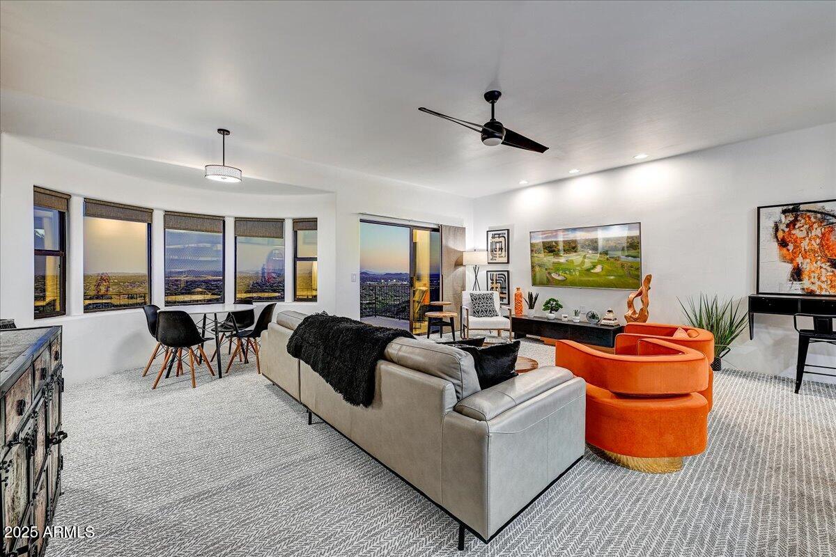 Carefree, Arizona, 85377, United States, 4 Bedrooms Bedrooms, ,5 BathroomsBathrooms,Residential,Active,1862909