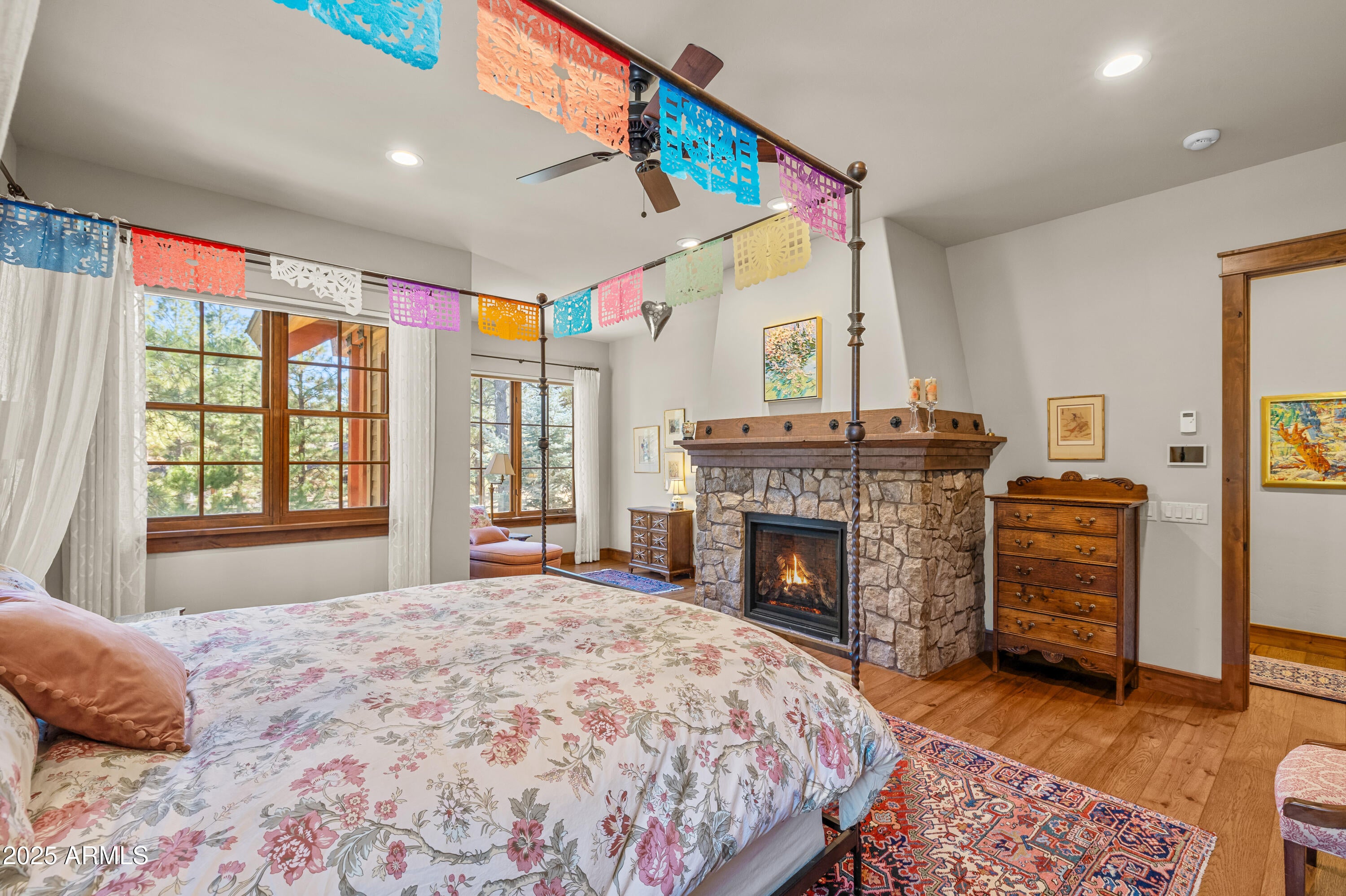 Flagstaff, Arizona, 86001, United States, 4 Bedrooms Bedrooms, ,4 BathroomsBathrooms,Residential,Active,2002671